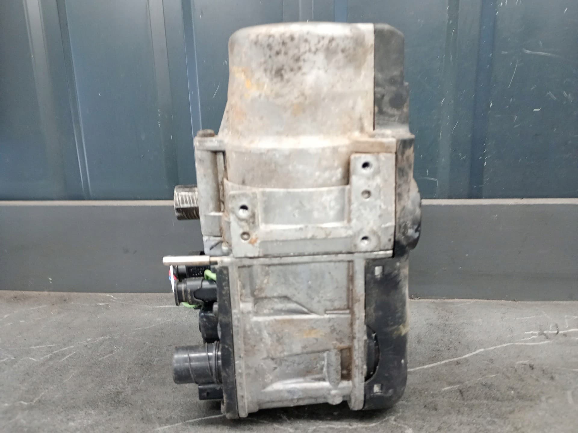 Calentador Webasto TP50 para Mercedes Actros MP4 usado 7