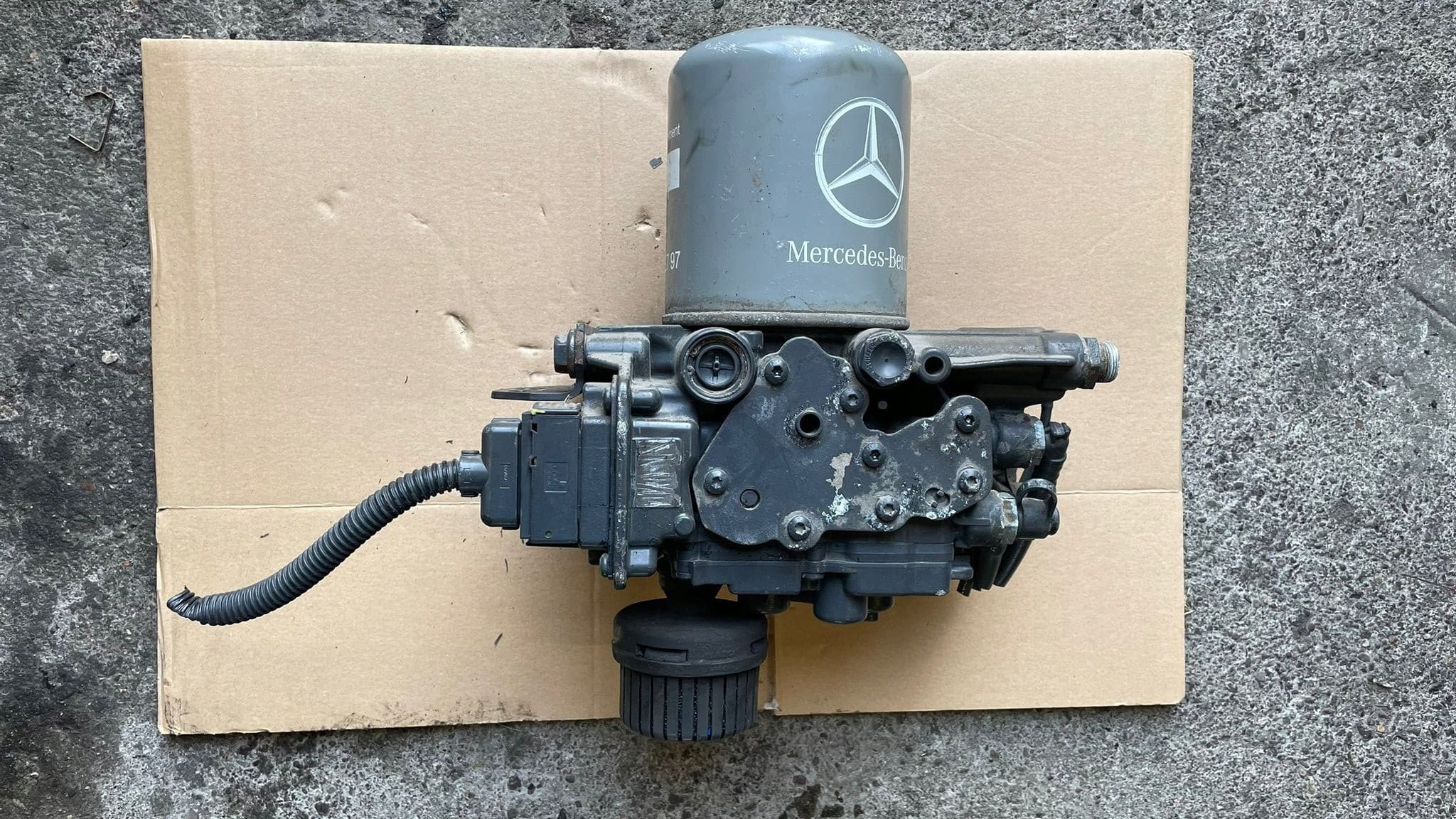 Válvula del Secador Mercedes Atego Iii 3 Euro 6 usado