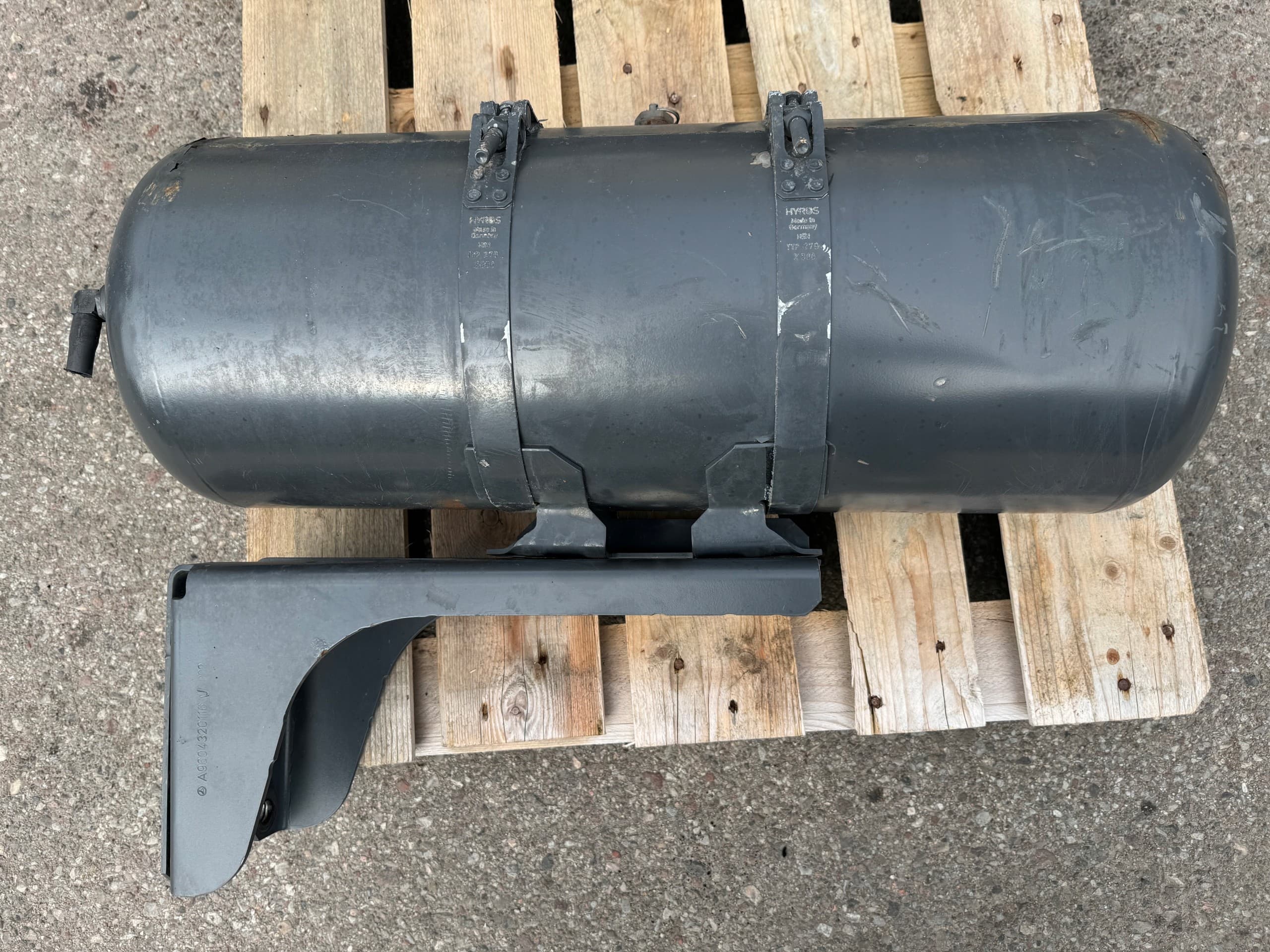 Cilindro de aire para tanque Mercedes Actros MP 4 usado