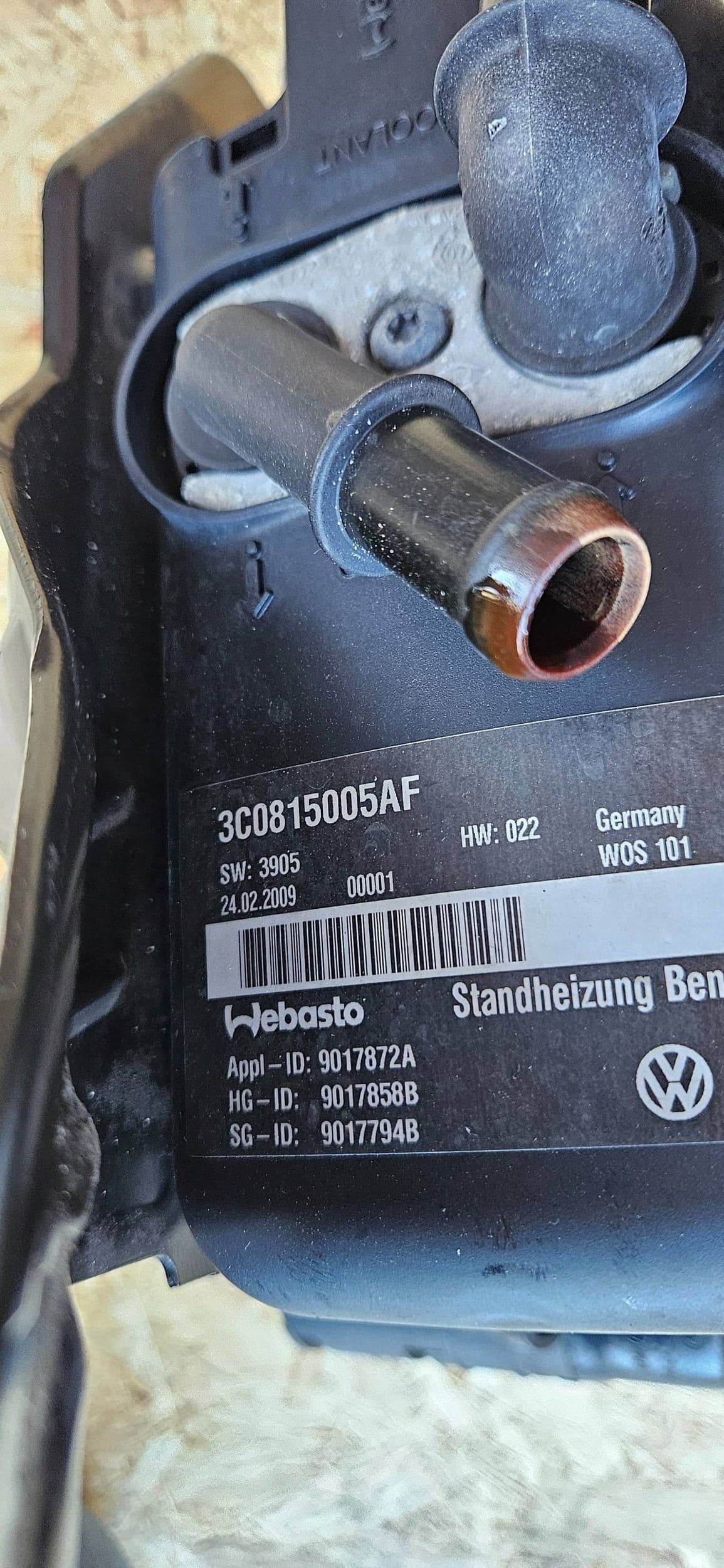 Calefactor Webasto para Volkswagen Passat B6 3C0815005AF usado 9