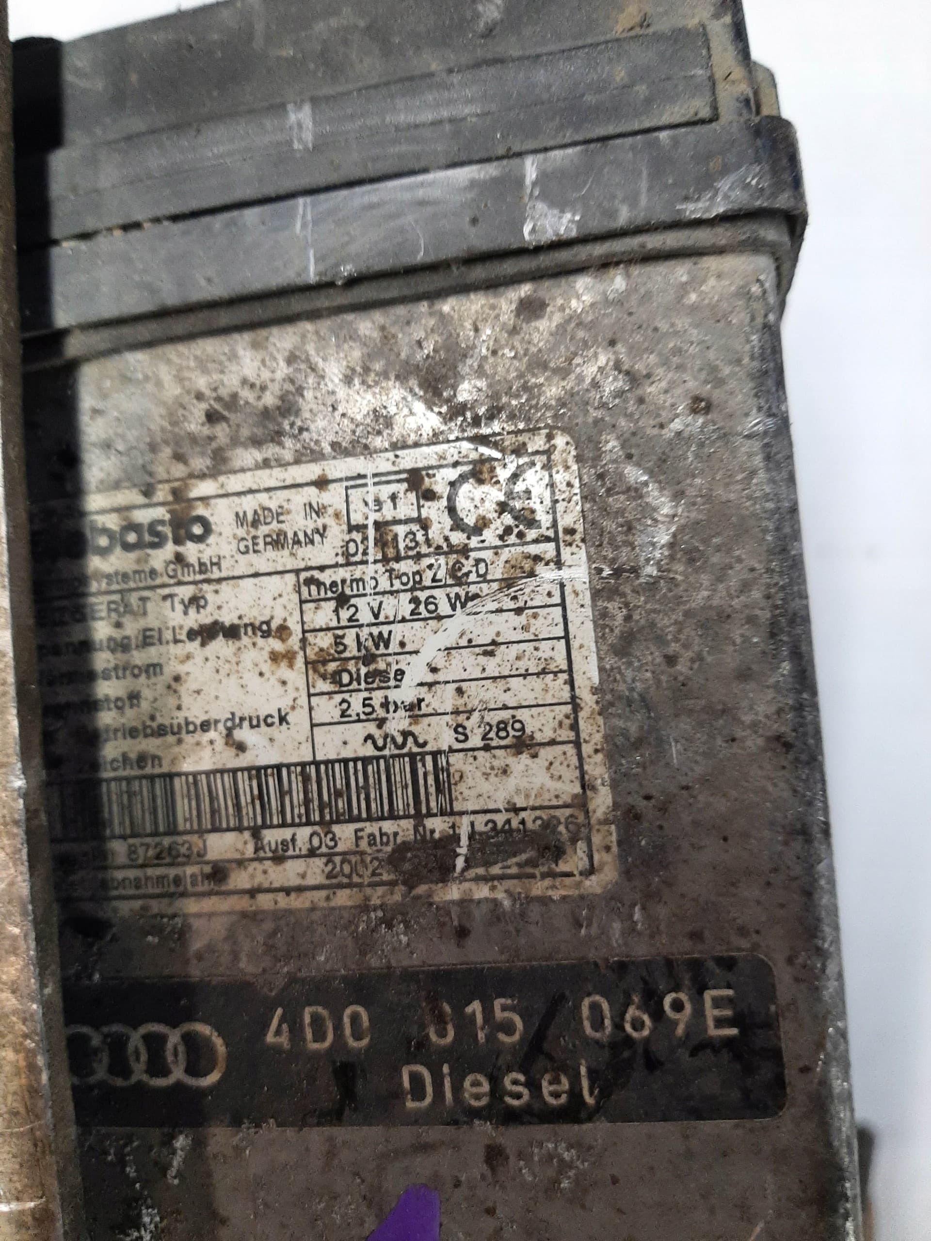 Calefacción Webasto diésel Audi A8 D2 4D0815069E usado 2