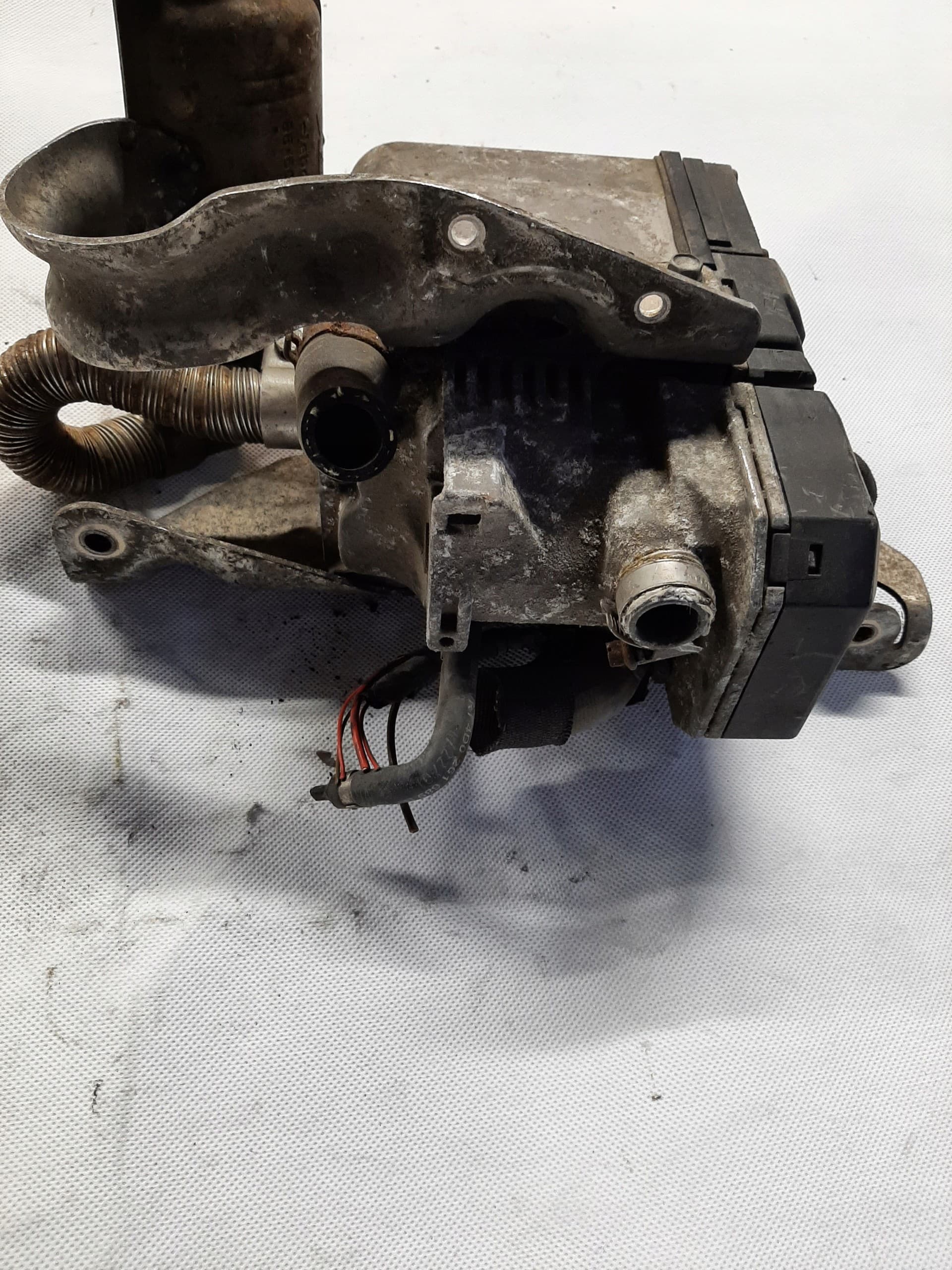 Calefacción Webasto diésel Audi A8 D2 4D0815069E usado 5