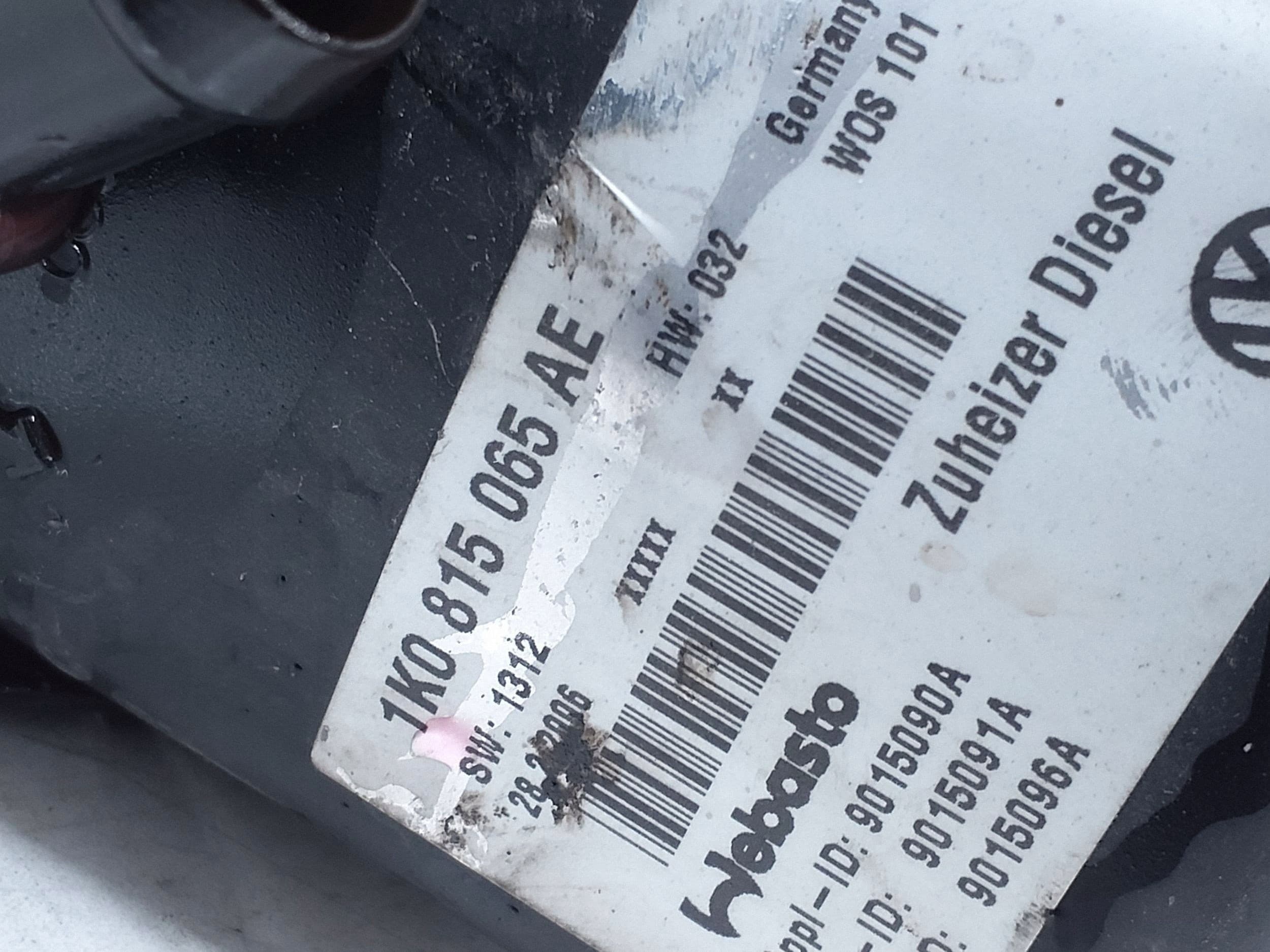 Calefactor de estacionamiento VW Touran 1K0815065AE 9015091A usado 5