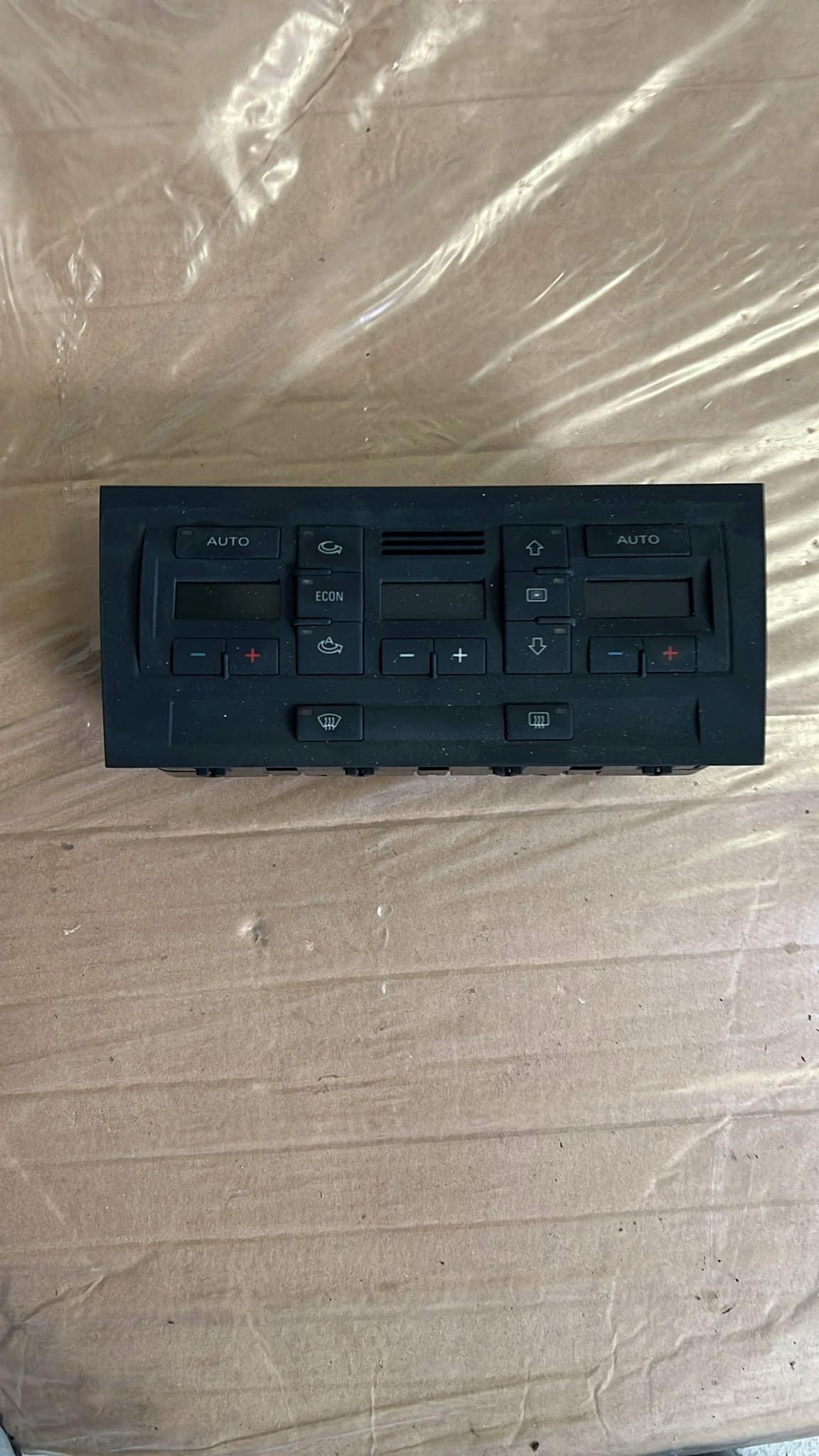 Radio Original OE 8E0820043AE5PR nuevo