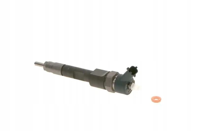 Inyector CR 0445110146 Bosch nuevo 7