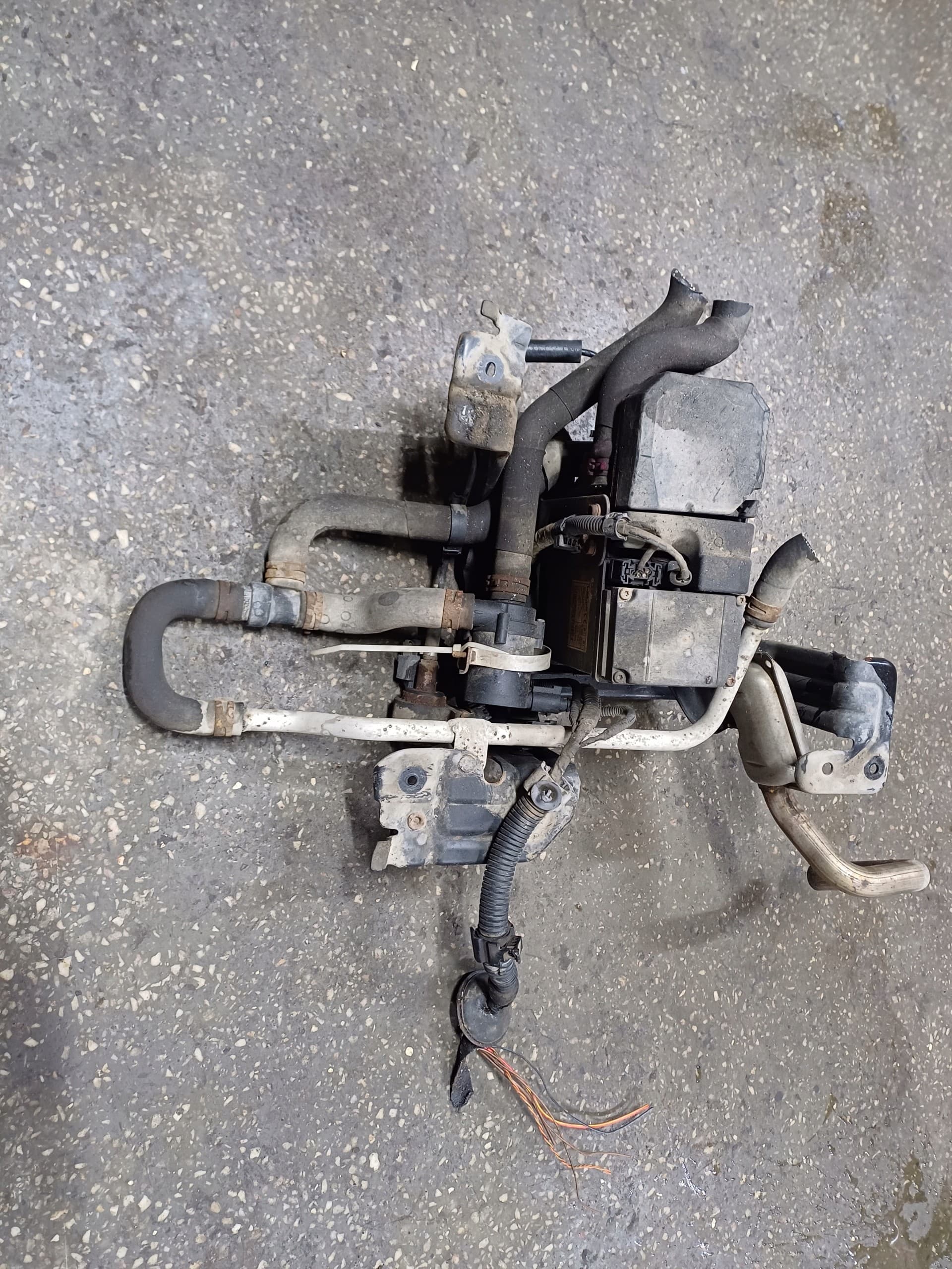 Calefactor estacionario original Volkswagen OE 7H0815071C usado