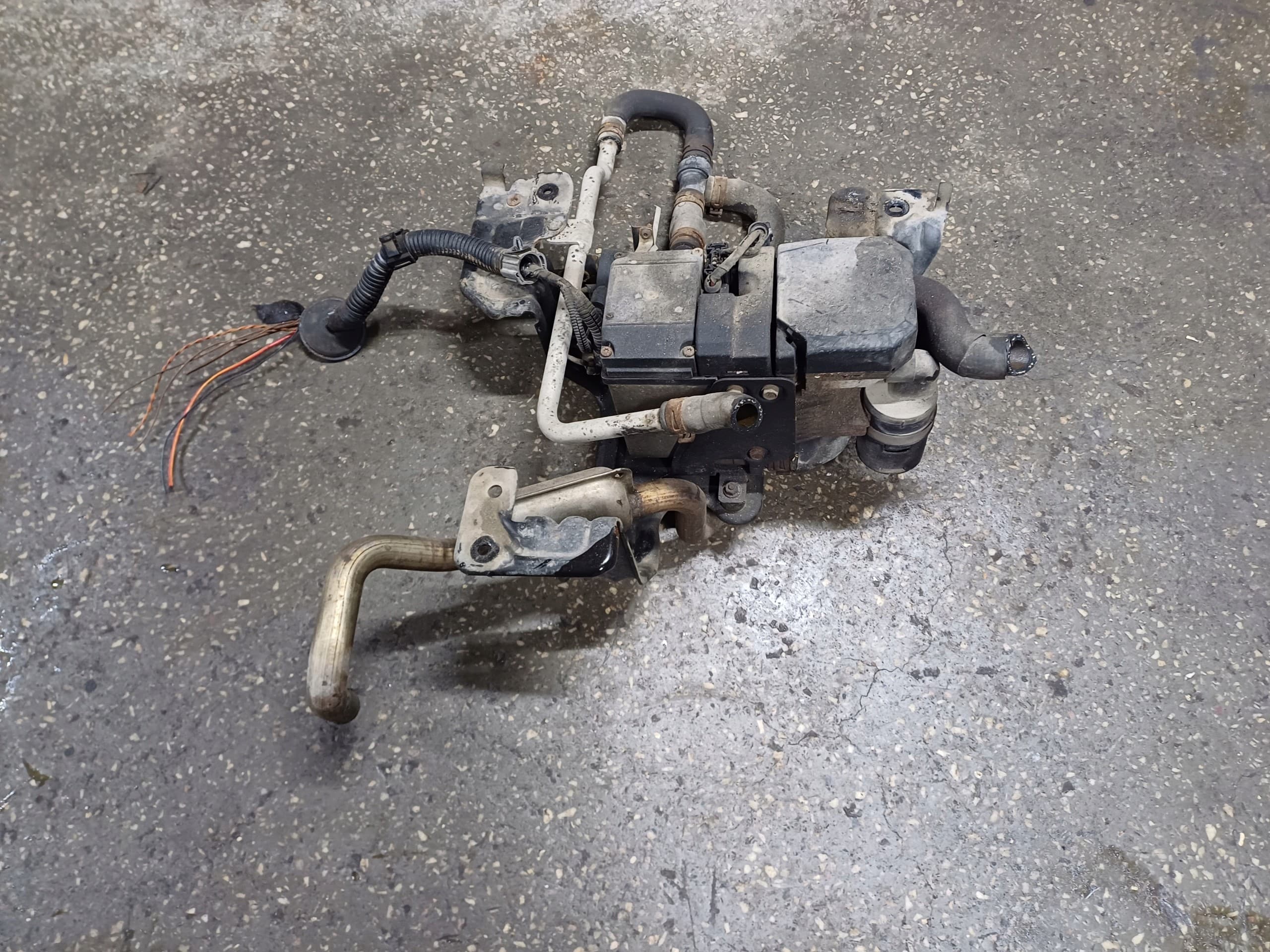 Calefactor estacionario original Volkswagen OE 7H0815071C usado 3