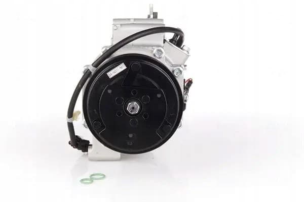 Compresor de aire acondicionado Nissens 890167 usado 3