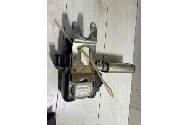 Webasto para Chrysler 300 - 300C Sedan 2005 5.7 usado