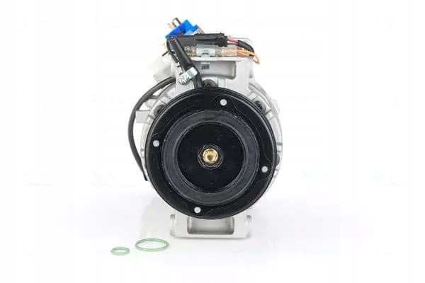 Compresor de aire acondicionado Nissens 890329 usado 3
