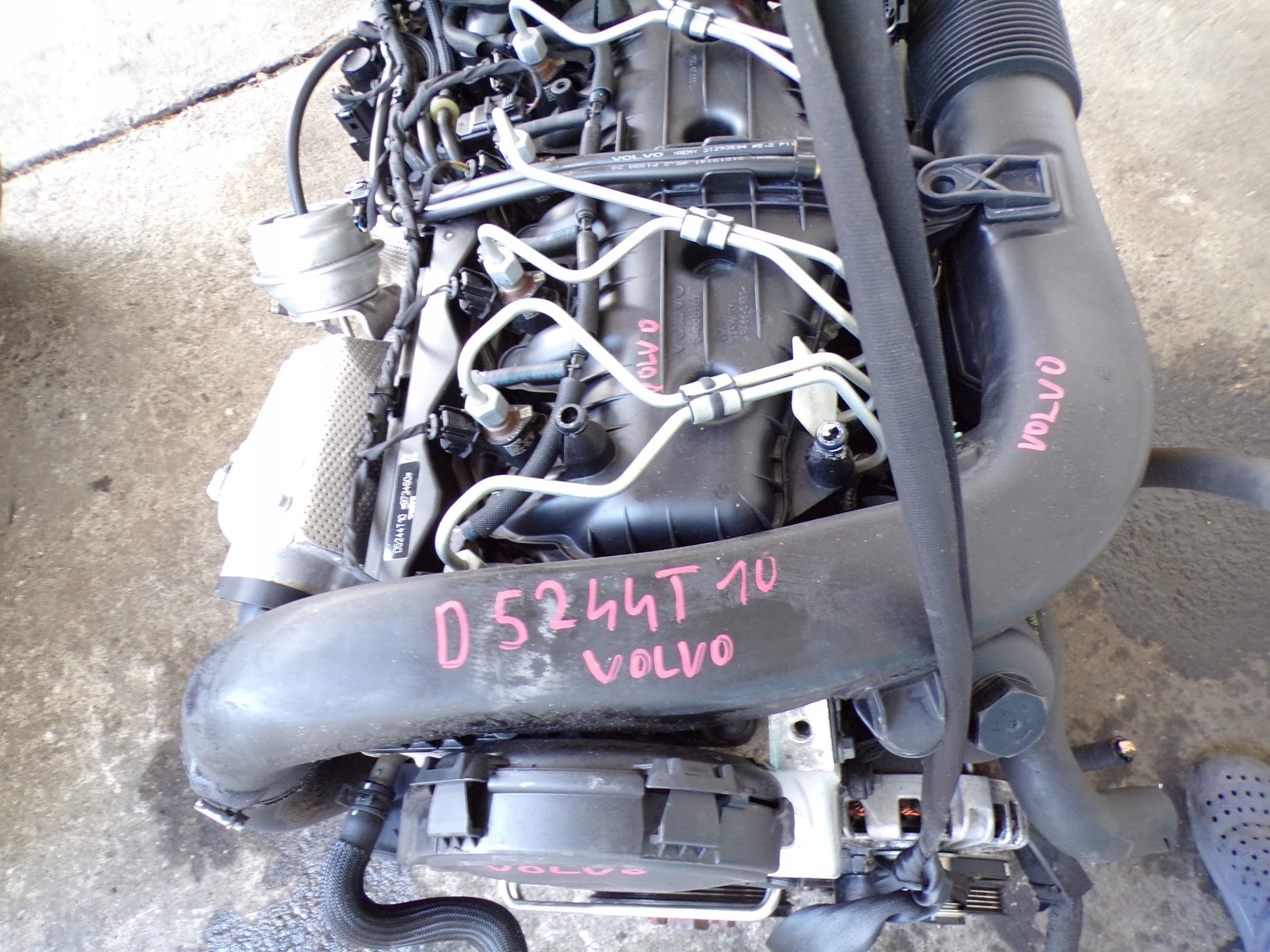 Motor Volvo XC60, V70 Iii, S60 II, S80, XC70 II 2.4D D5244T10 usado 10