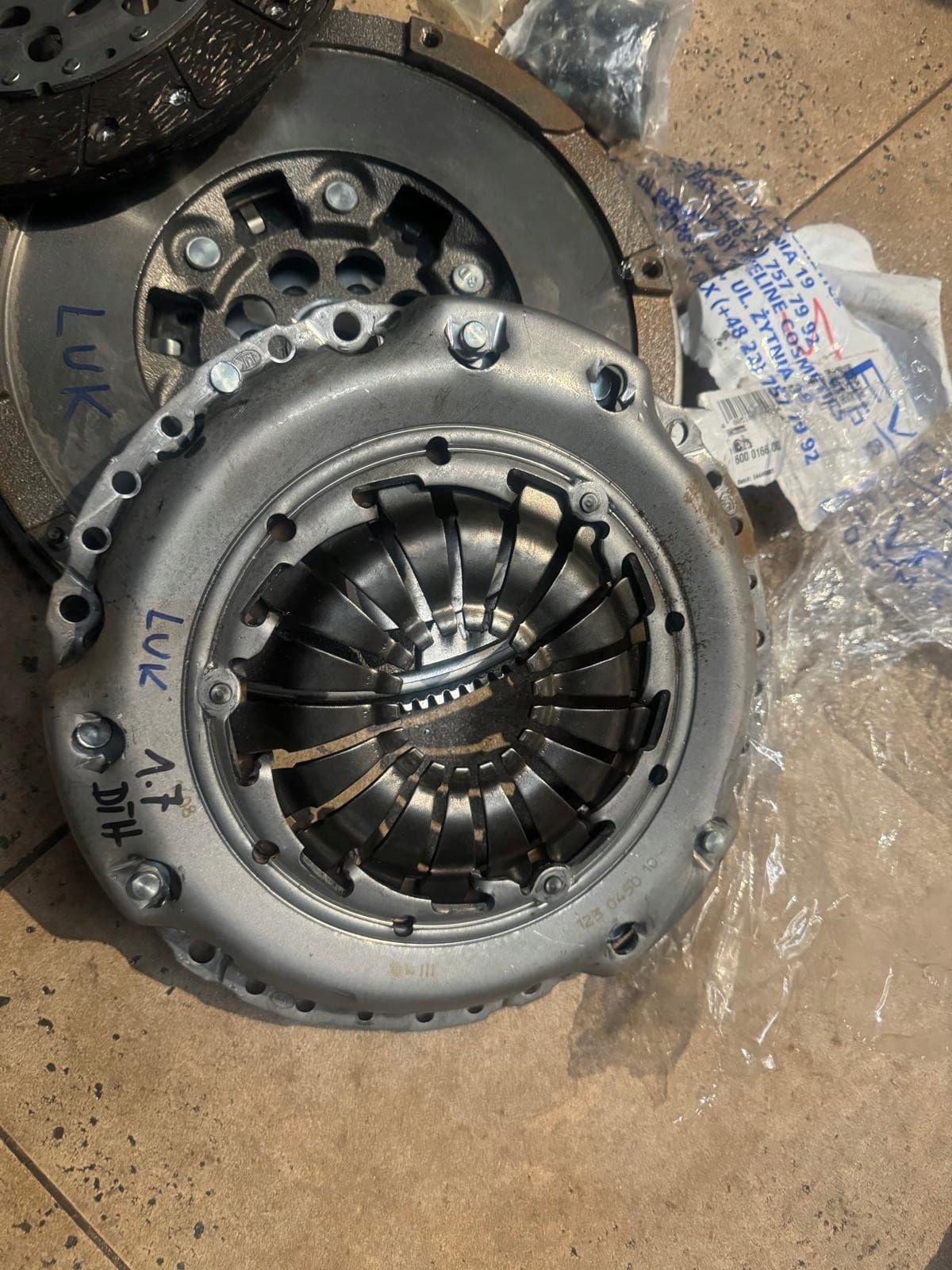 Kit de Embrague con Volante Motor Bimasa Luk 600 0166 00 nuevo 2