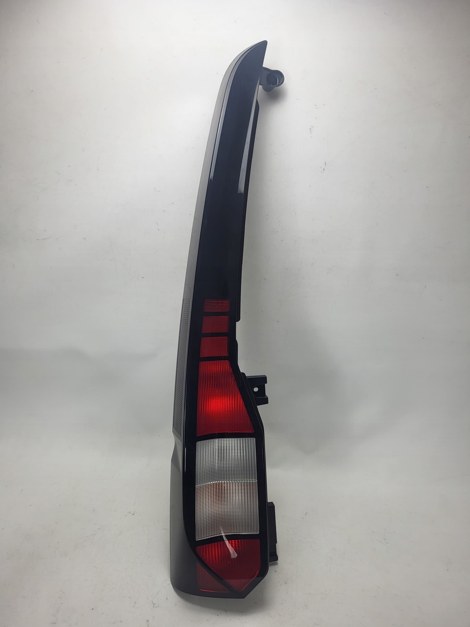 VW Caddy V 2K 2KF Faro Trasero Izquierdo 2KF945095A nuevo