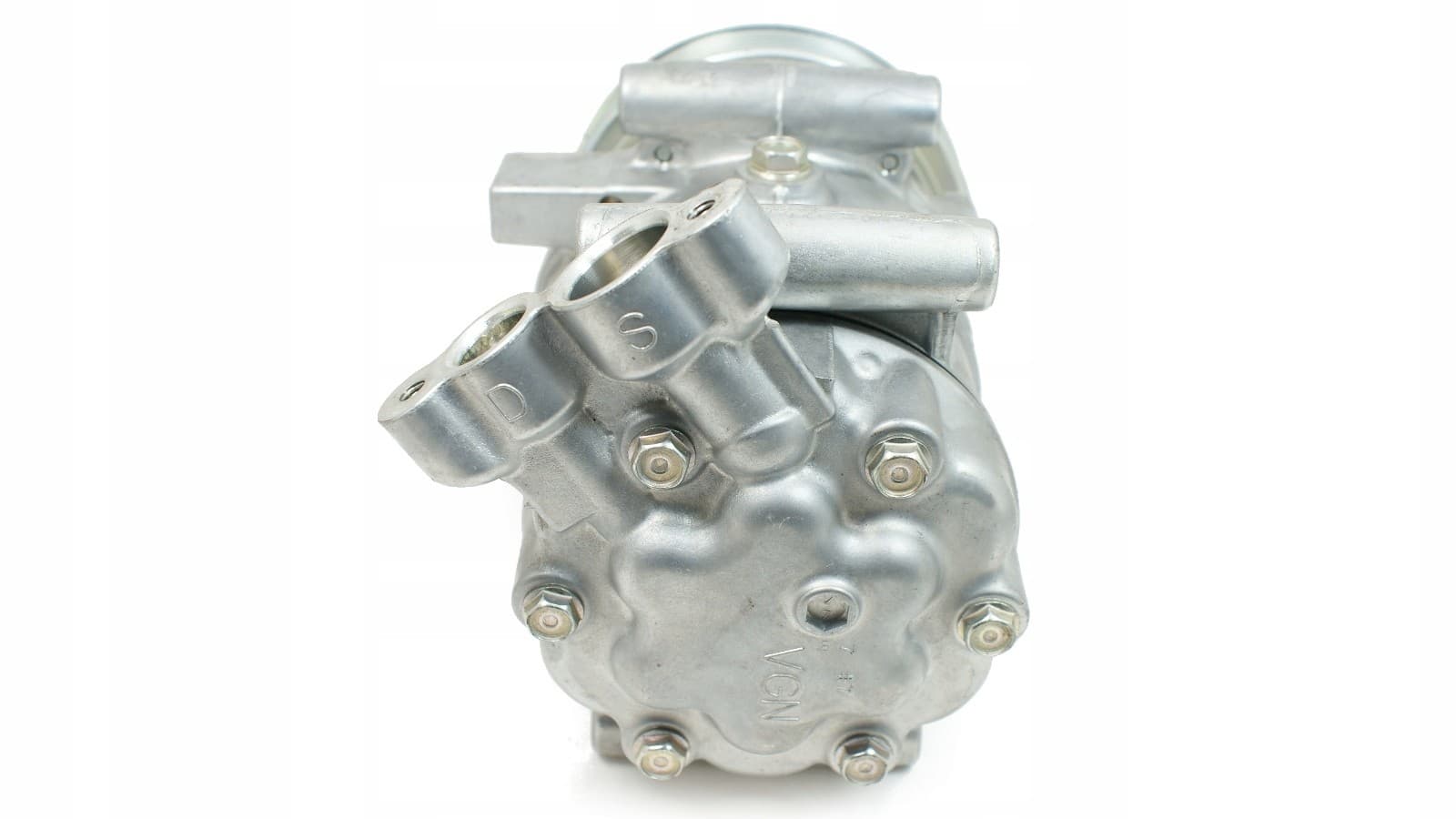 Compresor de Aire Acondicionado Nissan / Renault 926009107R nuevo 4