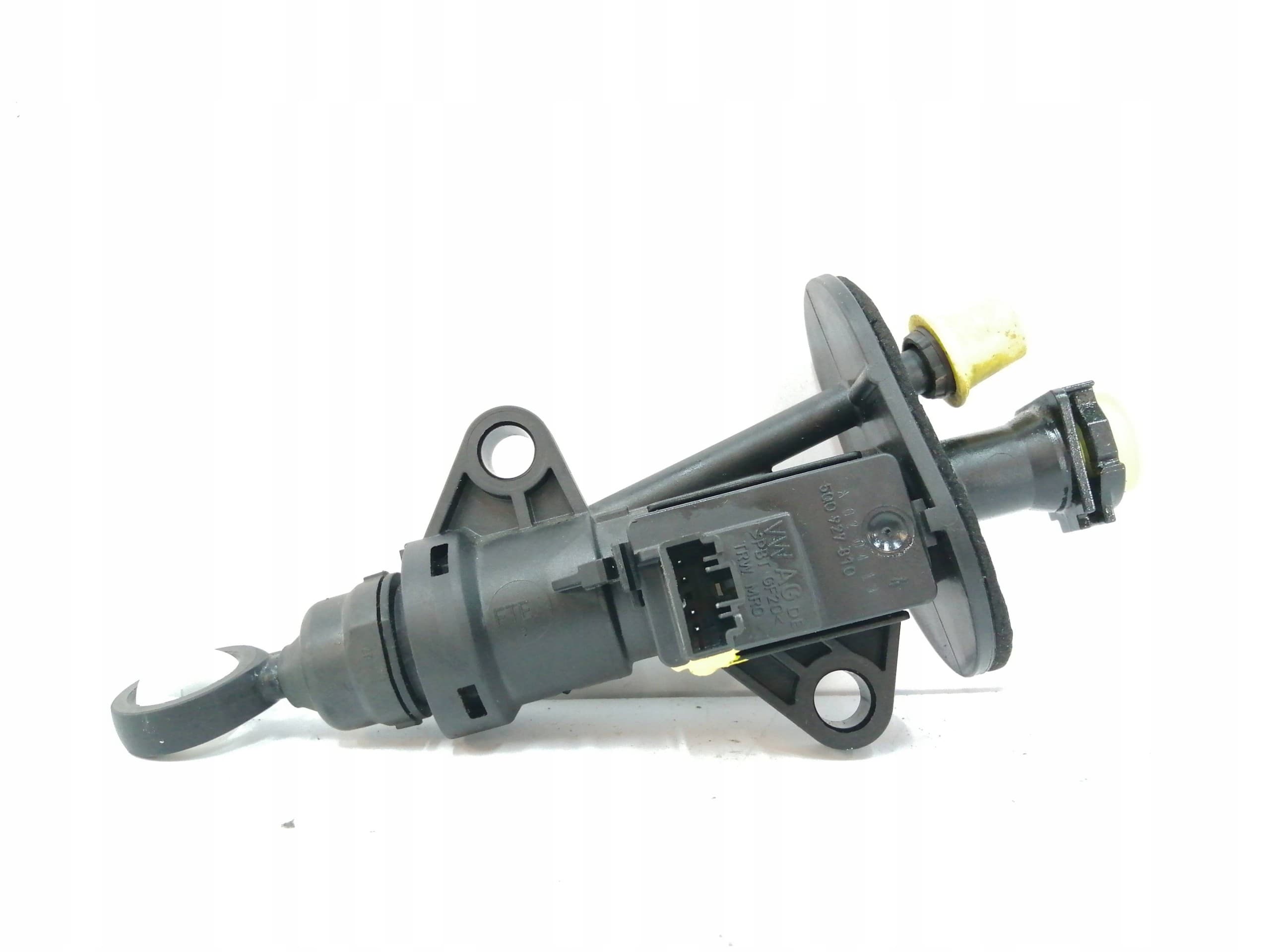 New, original VW 2N0721388A clutch pump nuevo