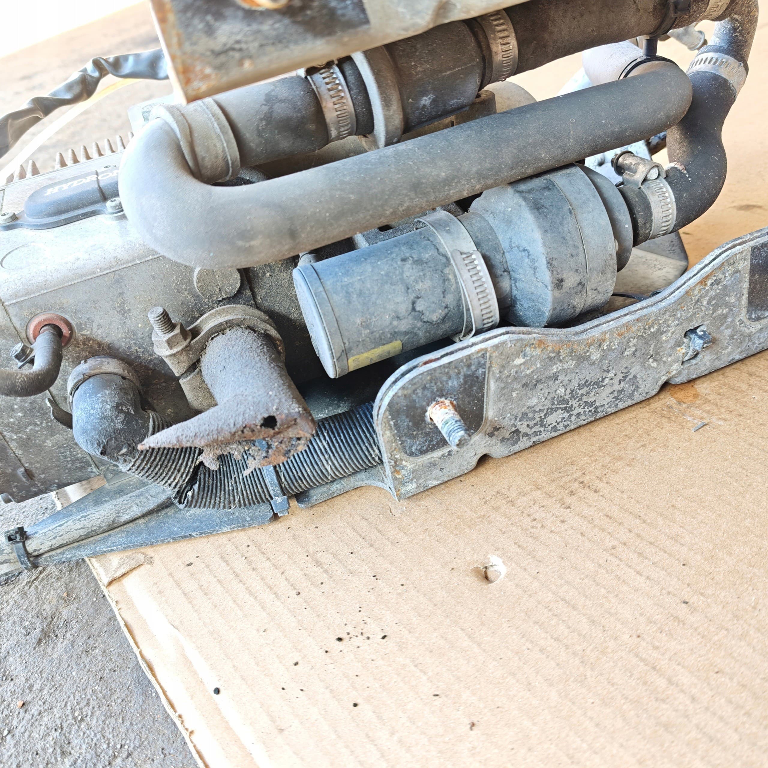 Calefactor de estacionamiento Hydronic D10W Scania 2488570 usado 8