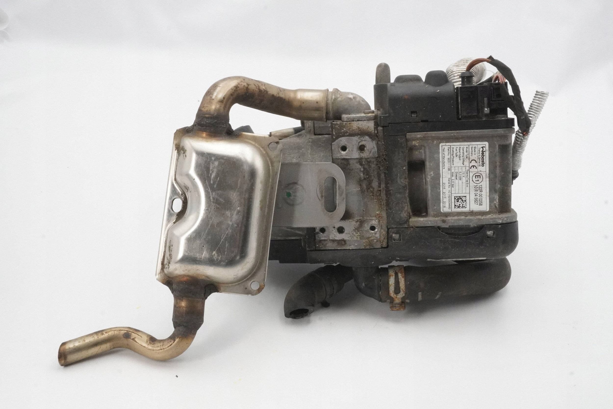 Calefactor estacionario Webasto VW Passat B8 3Q0815005E usado 4