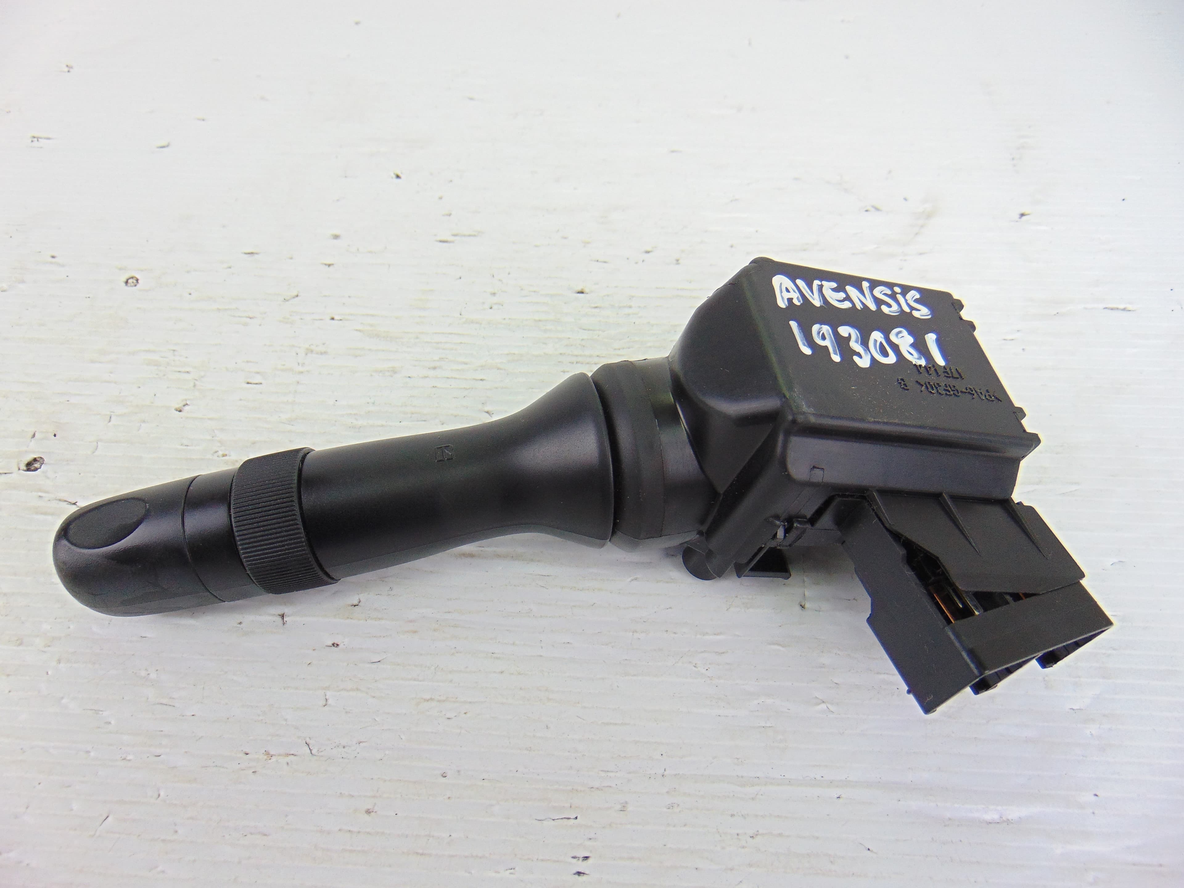 Mando limpia, Toyota Avensis Cross Sport (T27) Advance 2011 usado 3