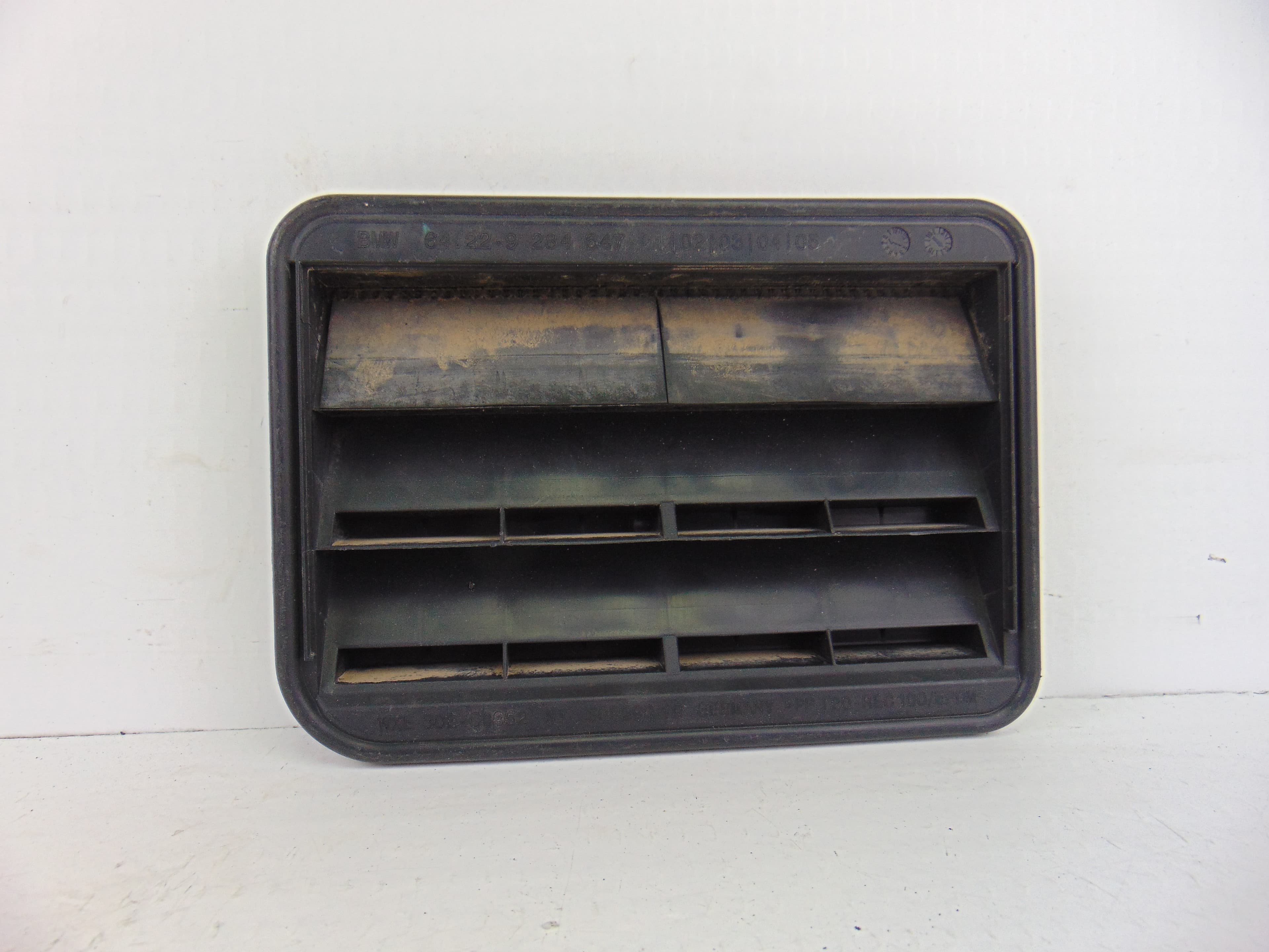 Molduras traseras, BMW Serie 3 Berlina (F30) 328i 2012, 9284647 usado