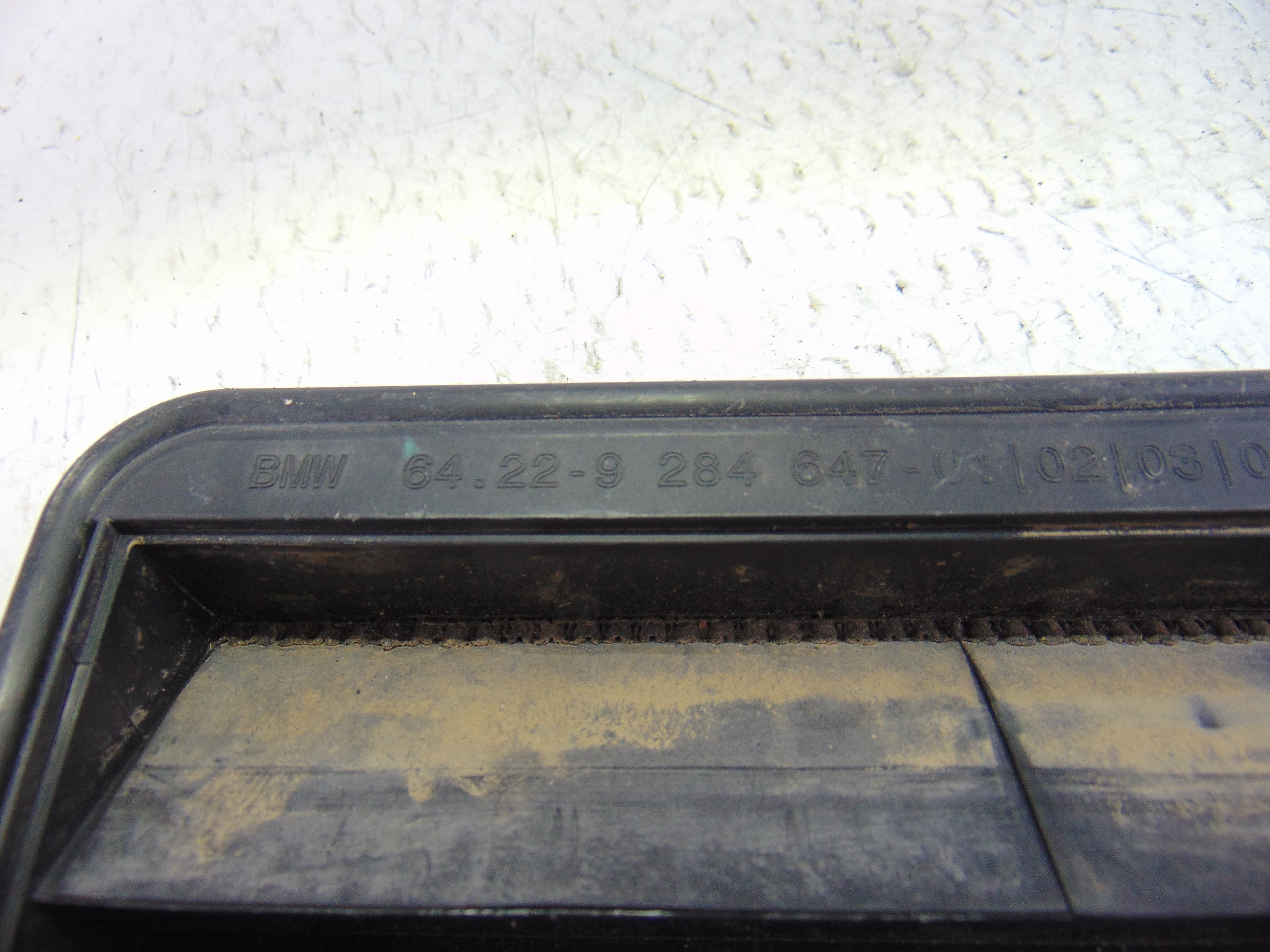 Molduras traseras, BMW Serie 3 Berlina (F30) 328i 2012, 9284647 usado 2