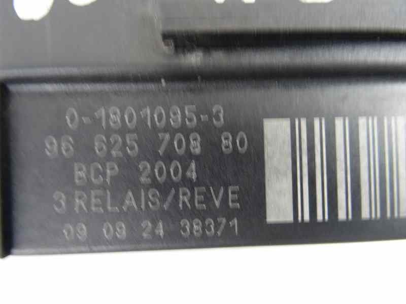 Caja precalentamiento, Peugeot 308 Sw Urban 2009, 9662570880 usado 2