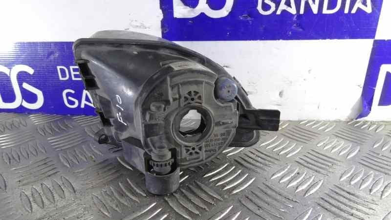Faro antiniebla izquierdo usado 2