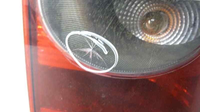 Piloto trasero derecho usado 2