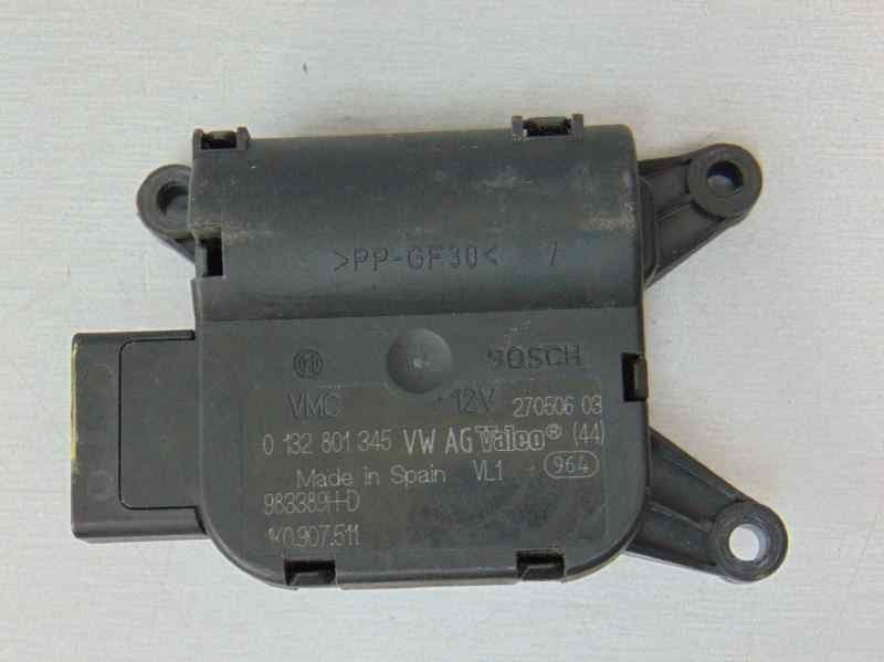 Motor apertura trampillas climatizador, 1K0907511 usado 2