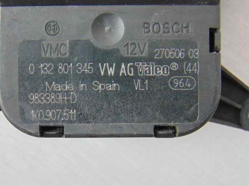 Motor apertura trampillas climatizador, 1K0907511 usado 3