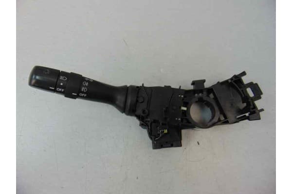 Mando luces, Toyota Auris (E15) Sol 2008 usado