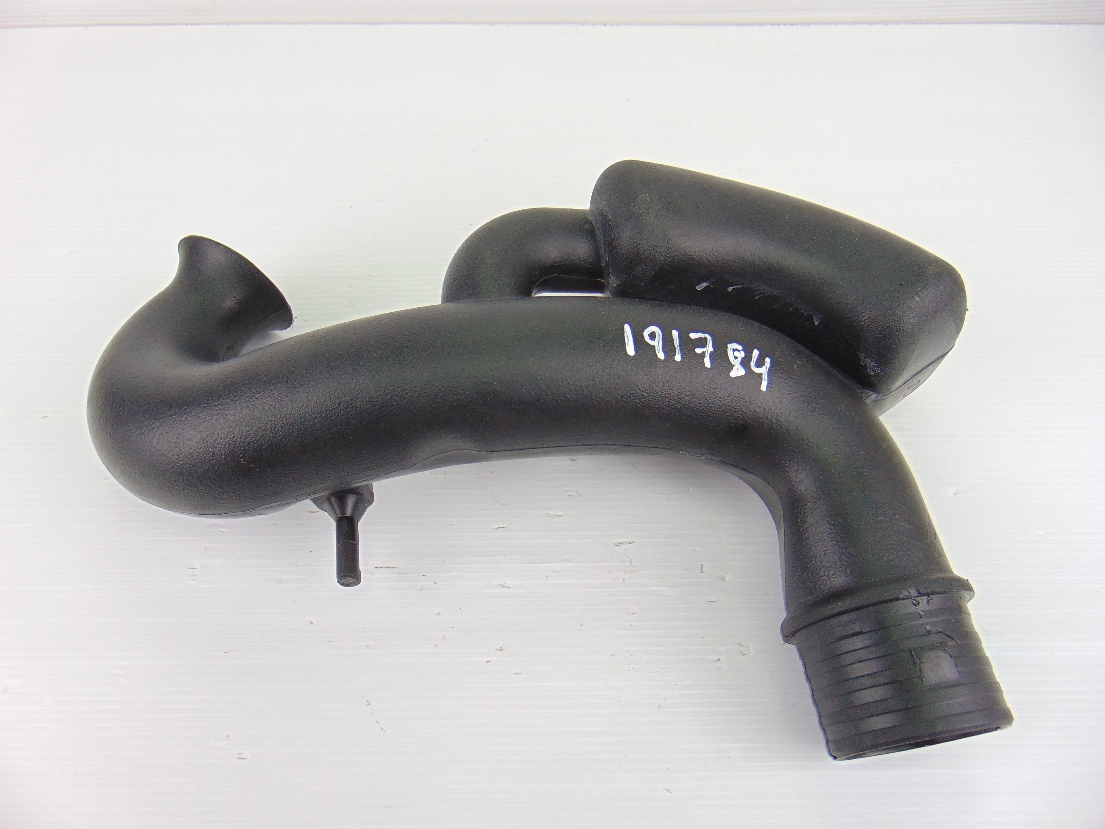 Tubo, 04C129618F usado