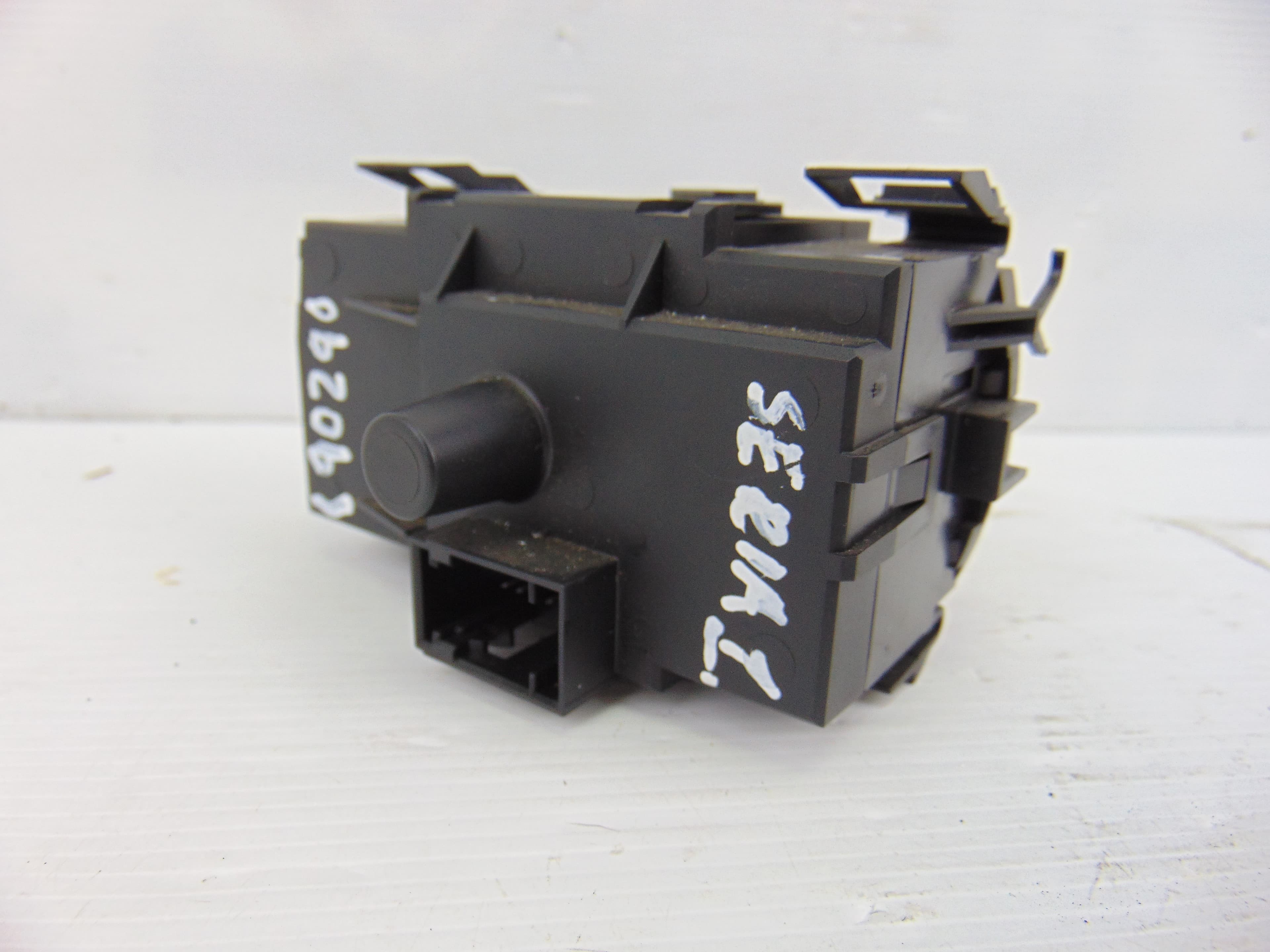 Mando luces, BMW Serie 1 Berlina (E81/E87) 120d 2008, 6932796 usado 4