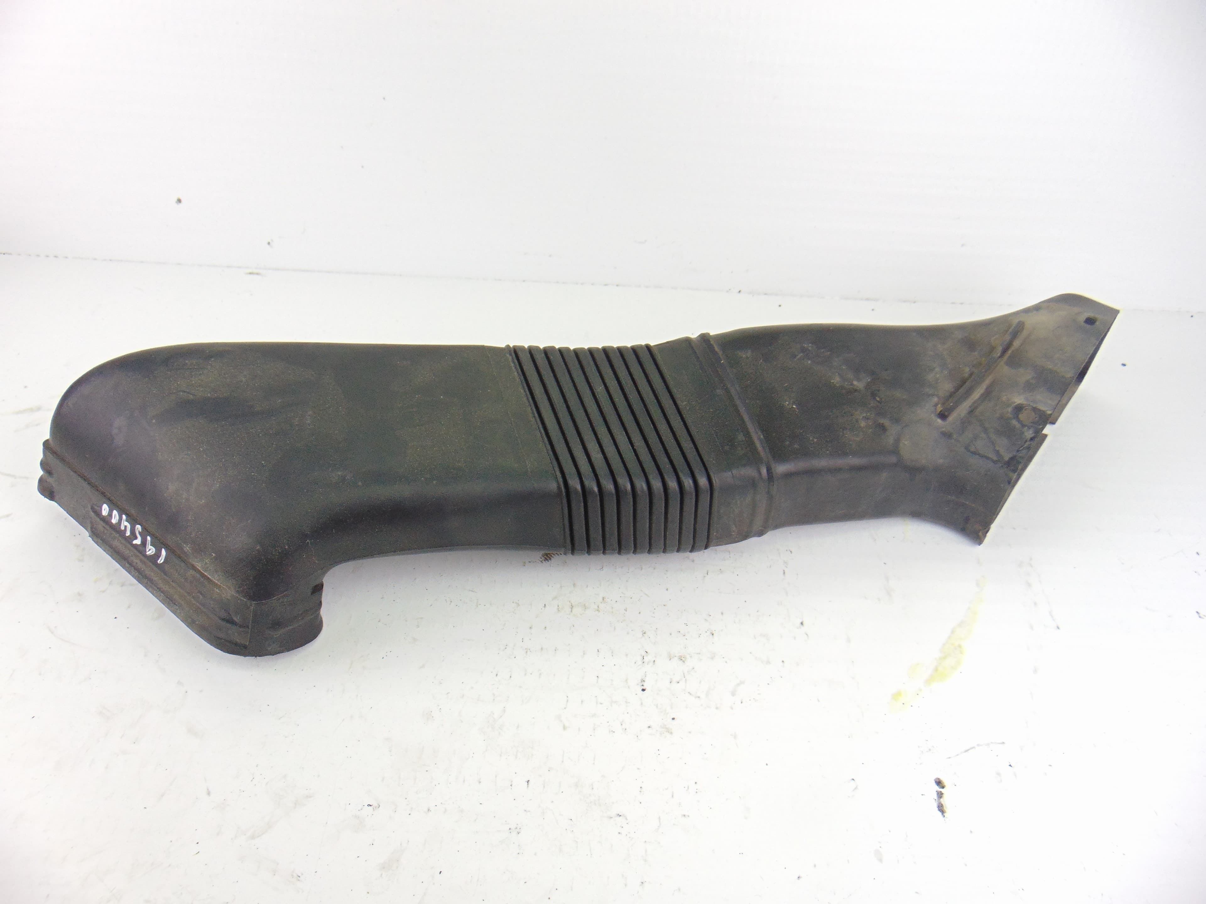 Tubo, Audi A6 Avant (4B5) 3.0 2002, 8D0129617 usado
