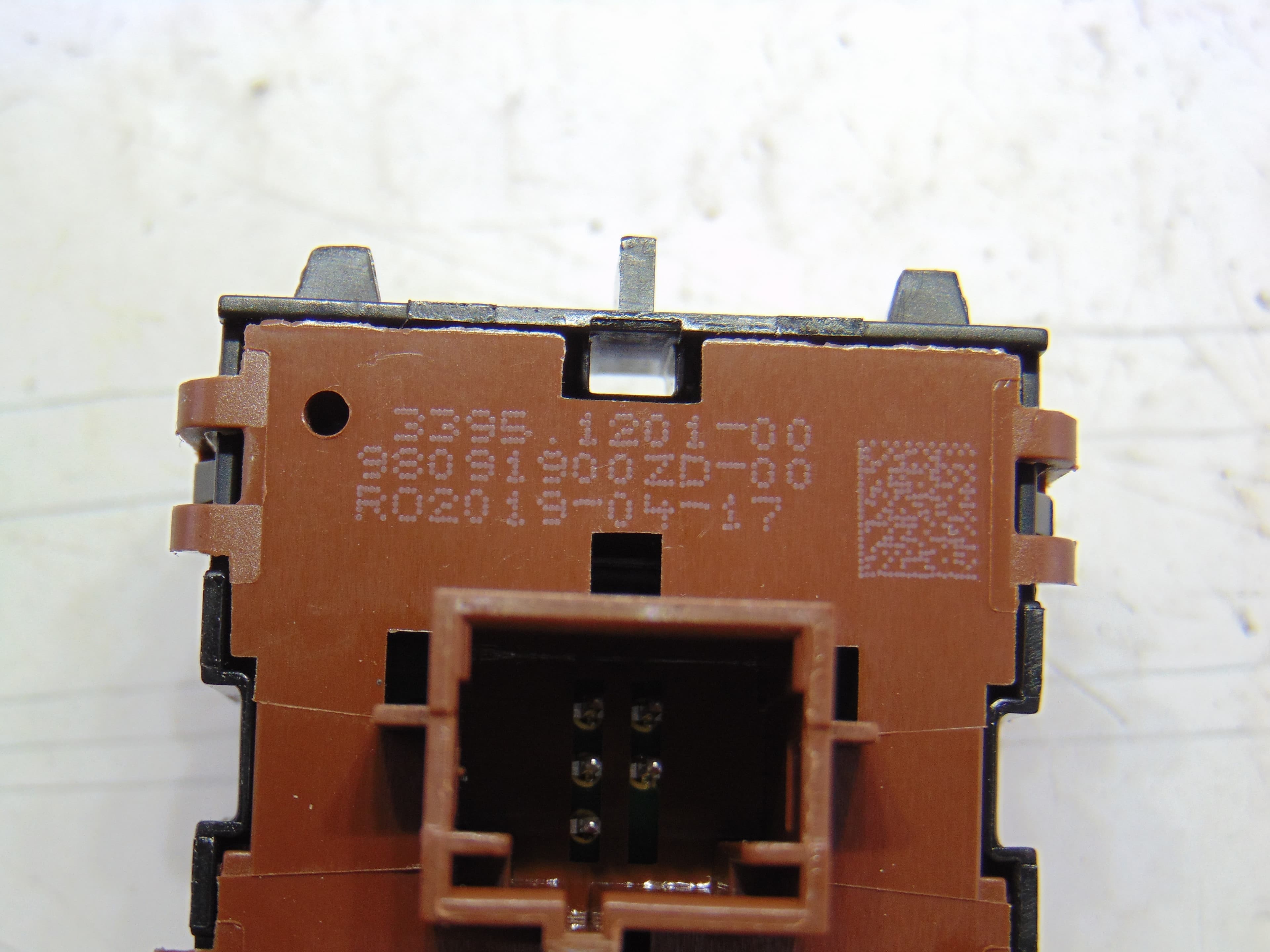 Interruptor, 98091900 nuevo 3
