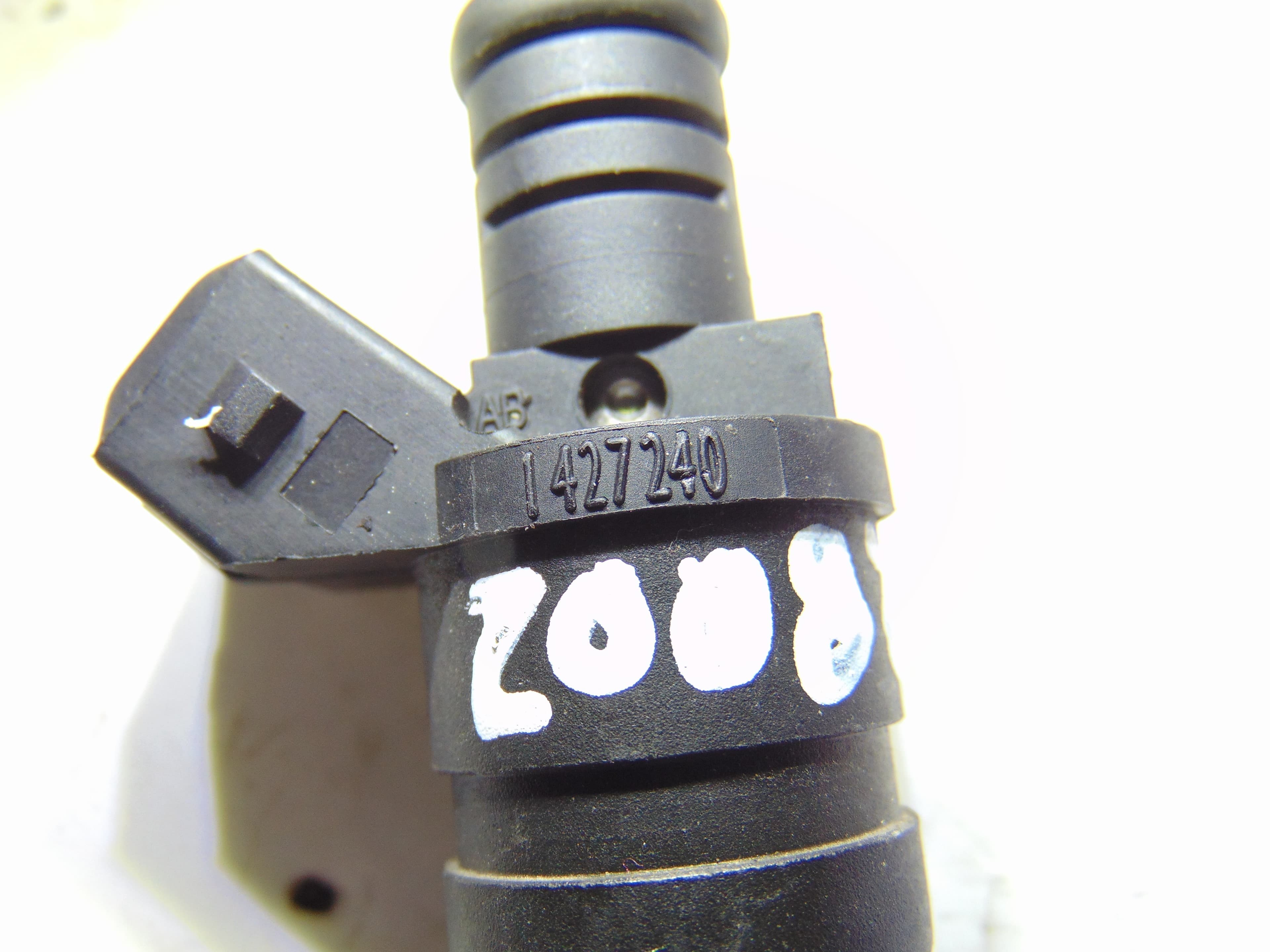 Inyector, BMW Serie 5 Berlina (E39) 525i 2001, 1427240 usado 3