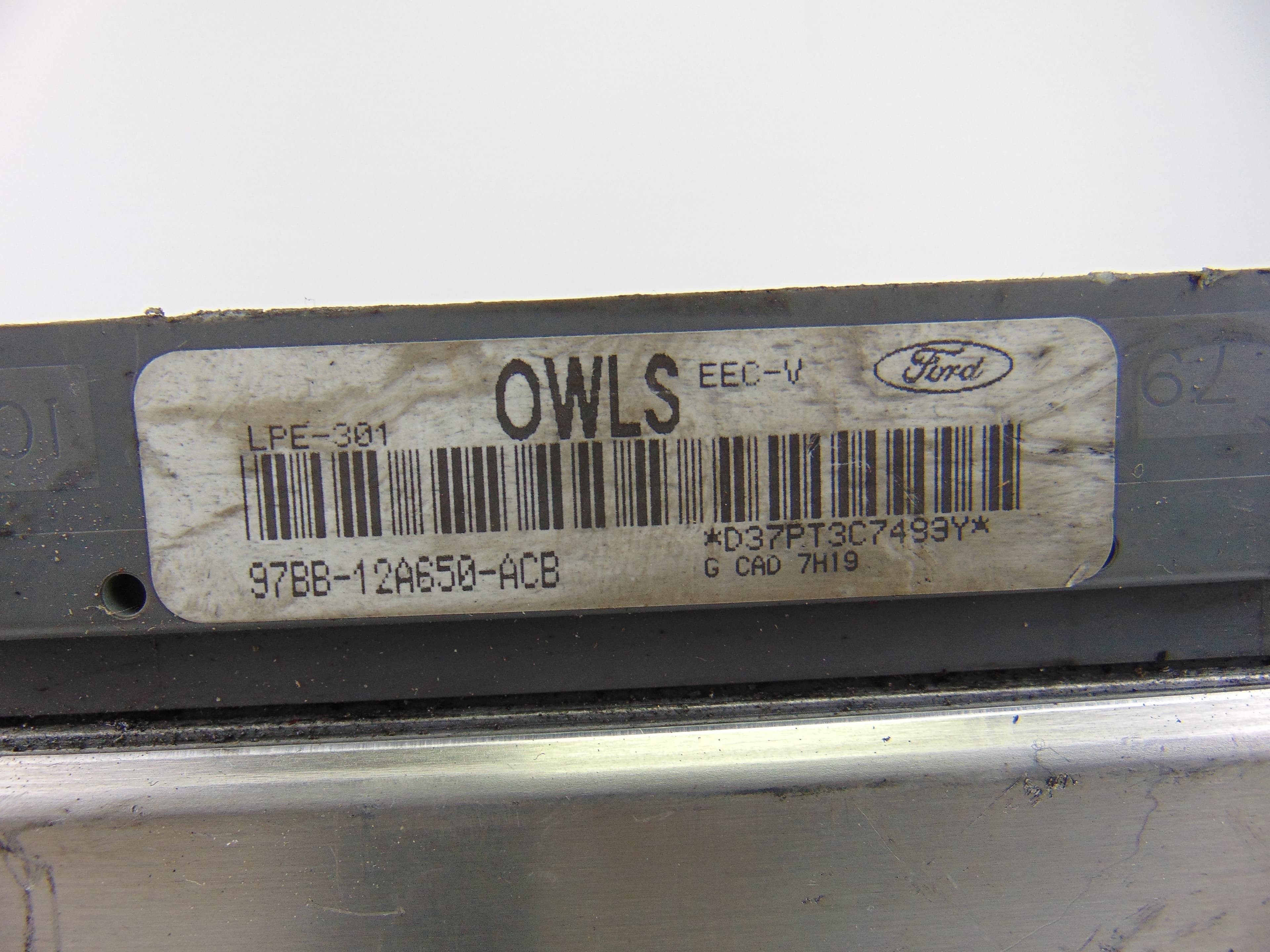 Centralita motor uce, 97BB12A650ACB usado 3