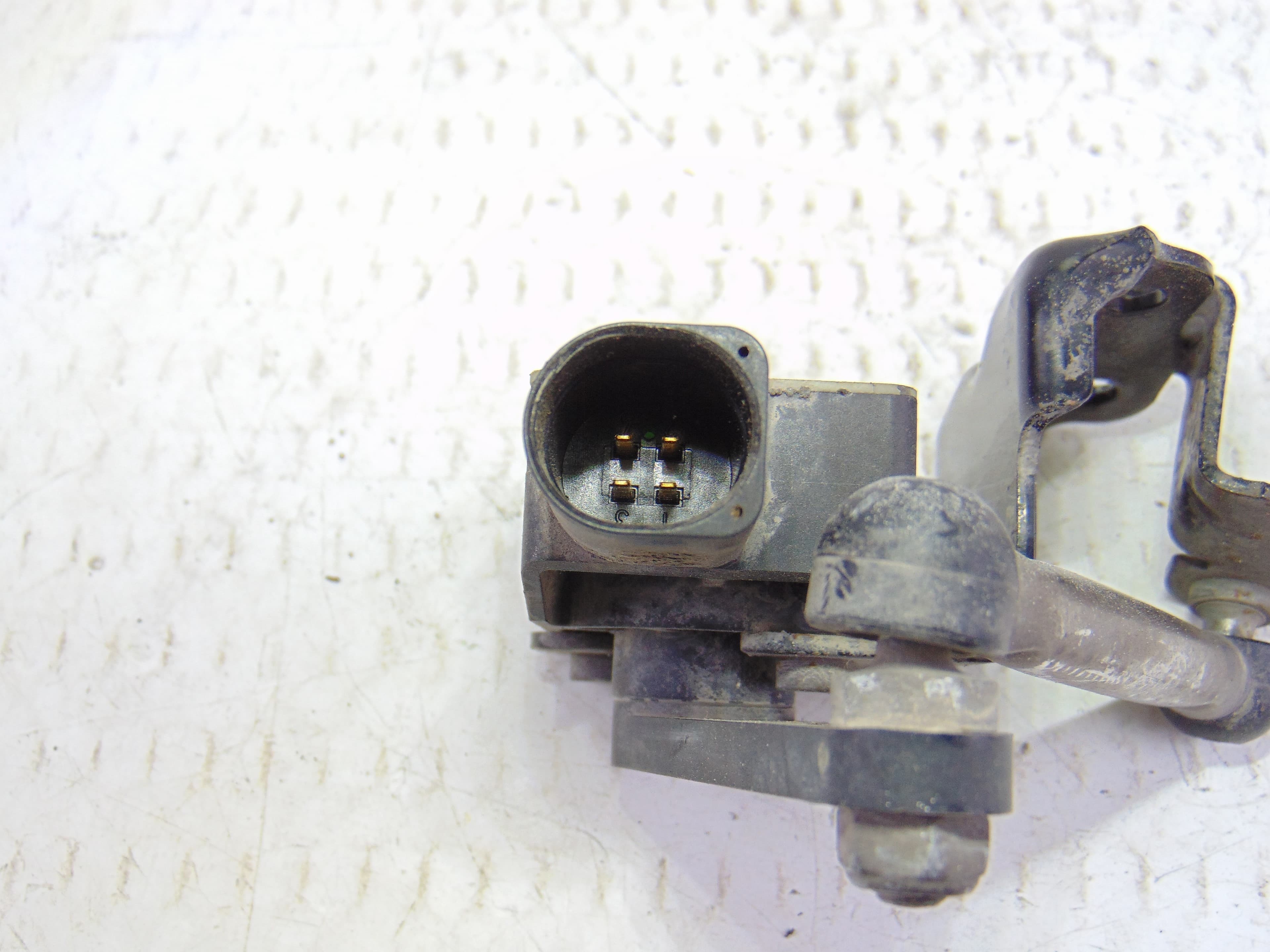 Sensor, Skoda Superb Combi (3T5) Elegance 2011, 1T0907503 usado 2