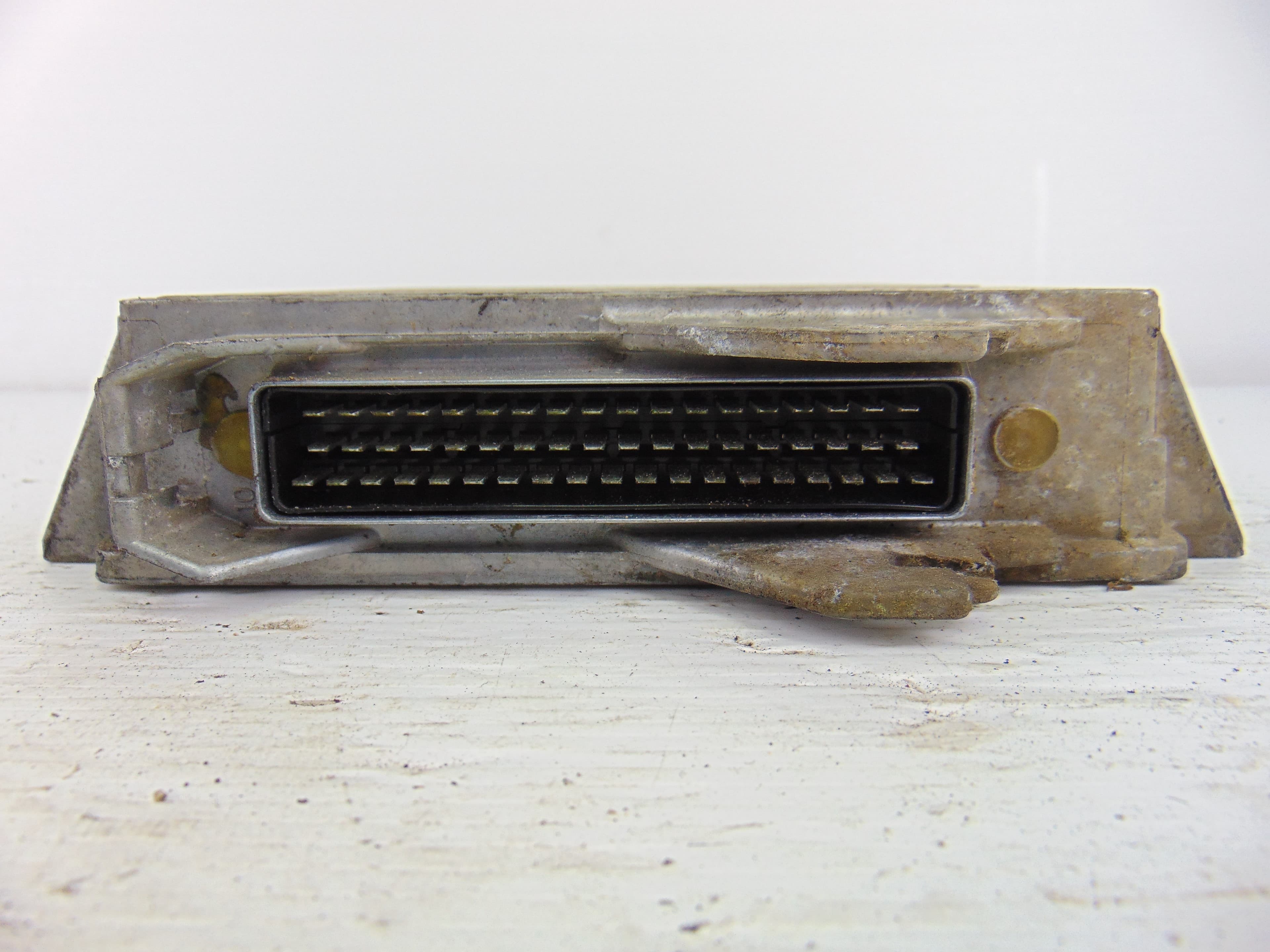 Centralita motor uce, 9634281380 usado 4