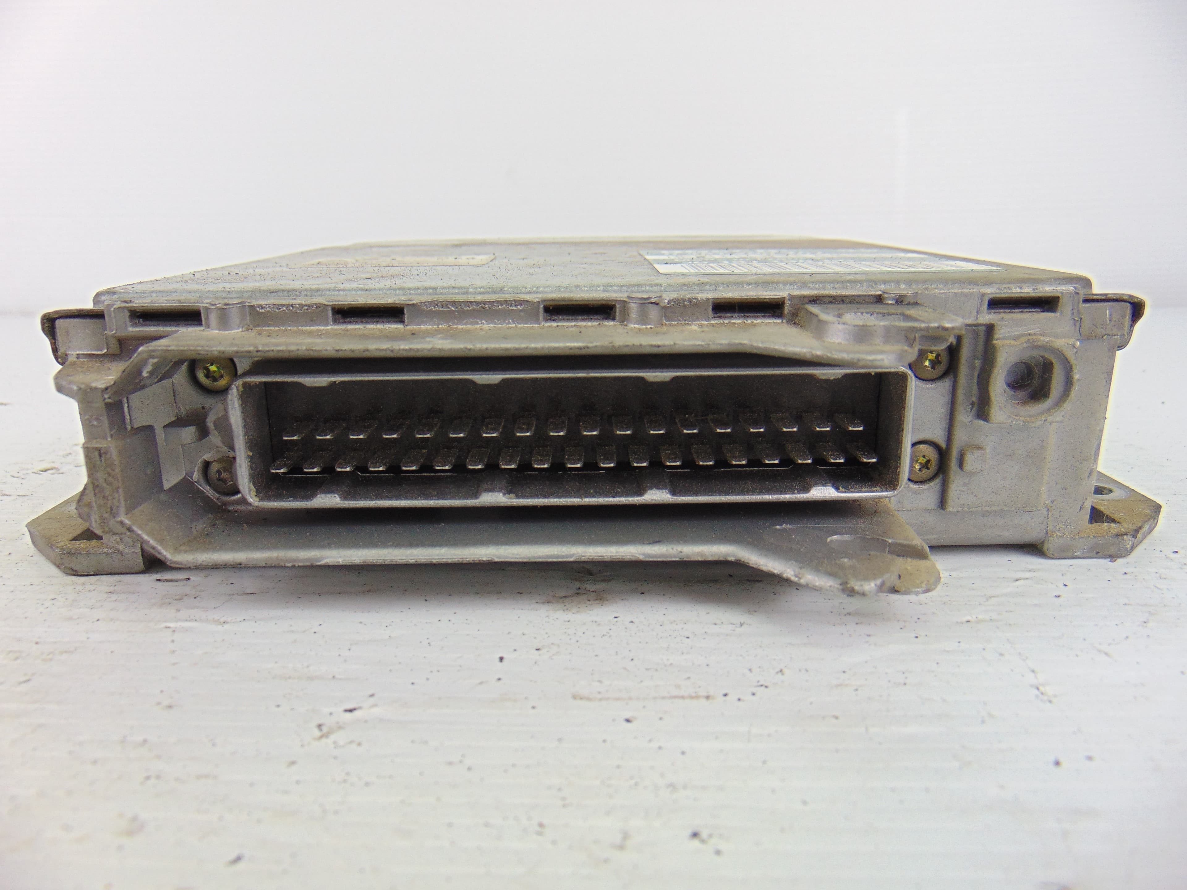Centralita motor uce, 9613113880 usado 2