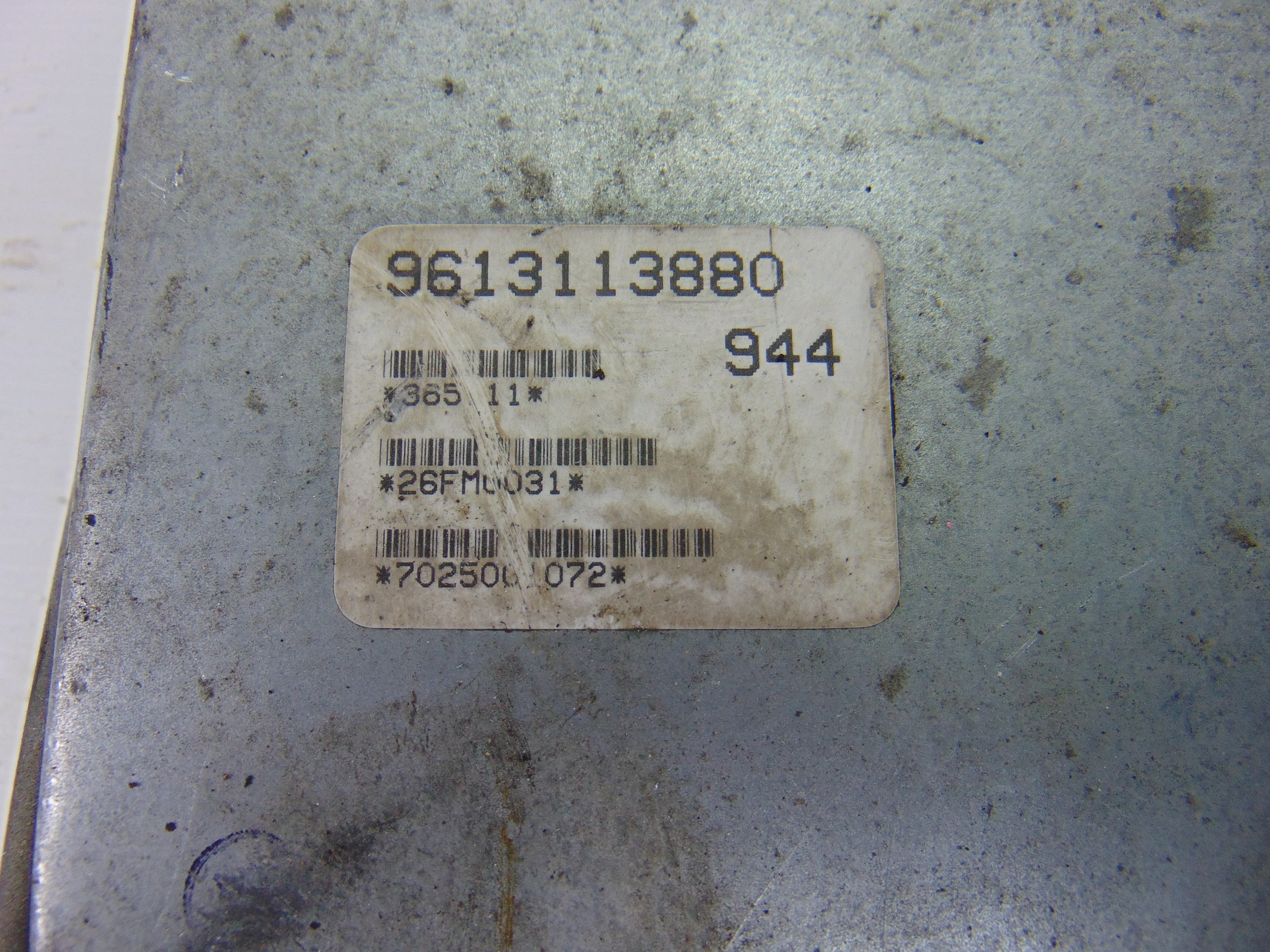 Centralita motor uce, 9613113880 usado 5