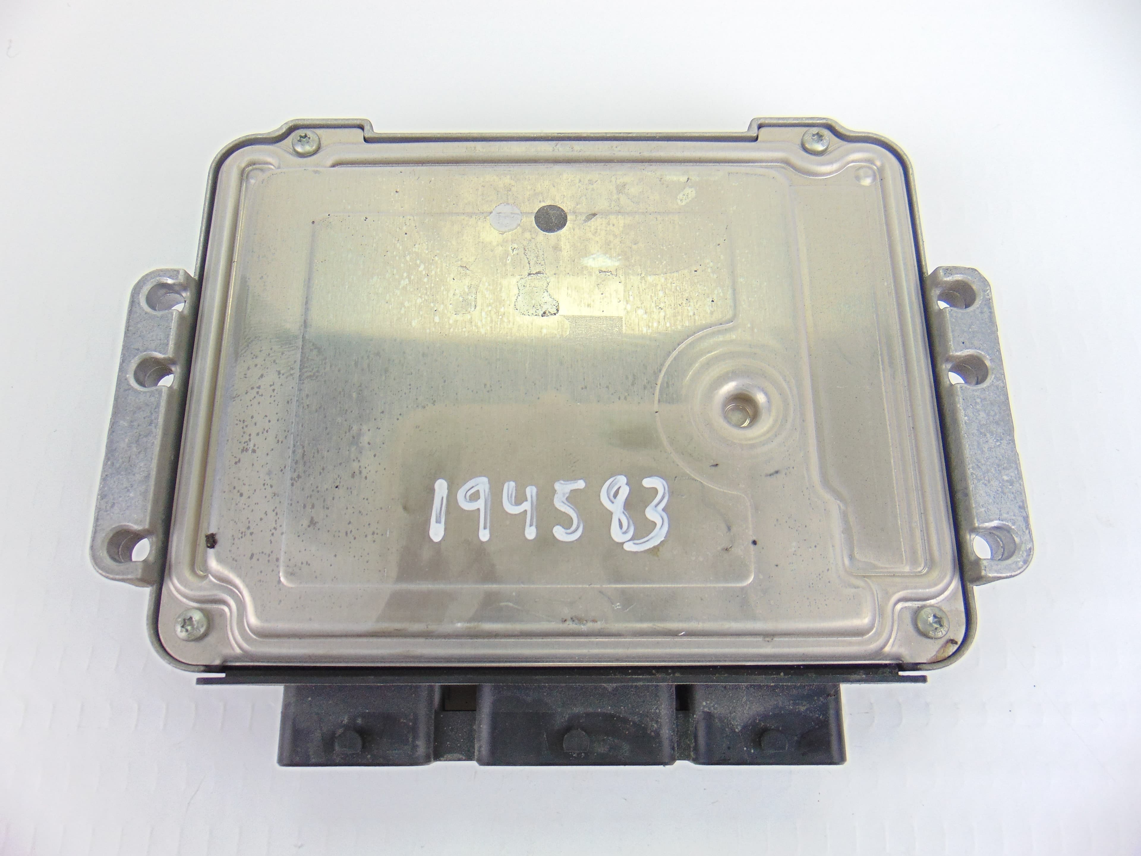 Centralita motor uce, 9658944580 usado 4