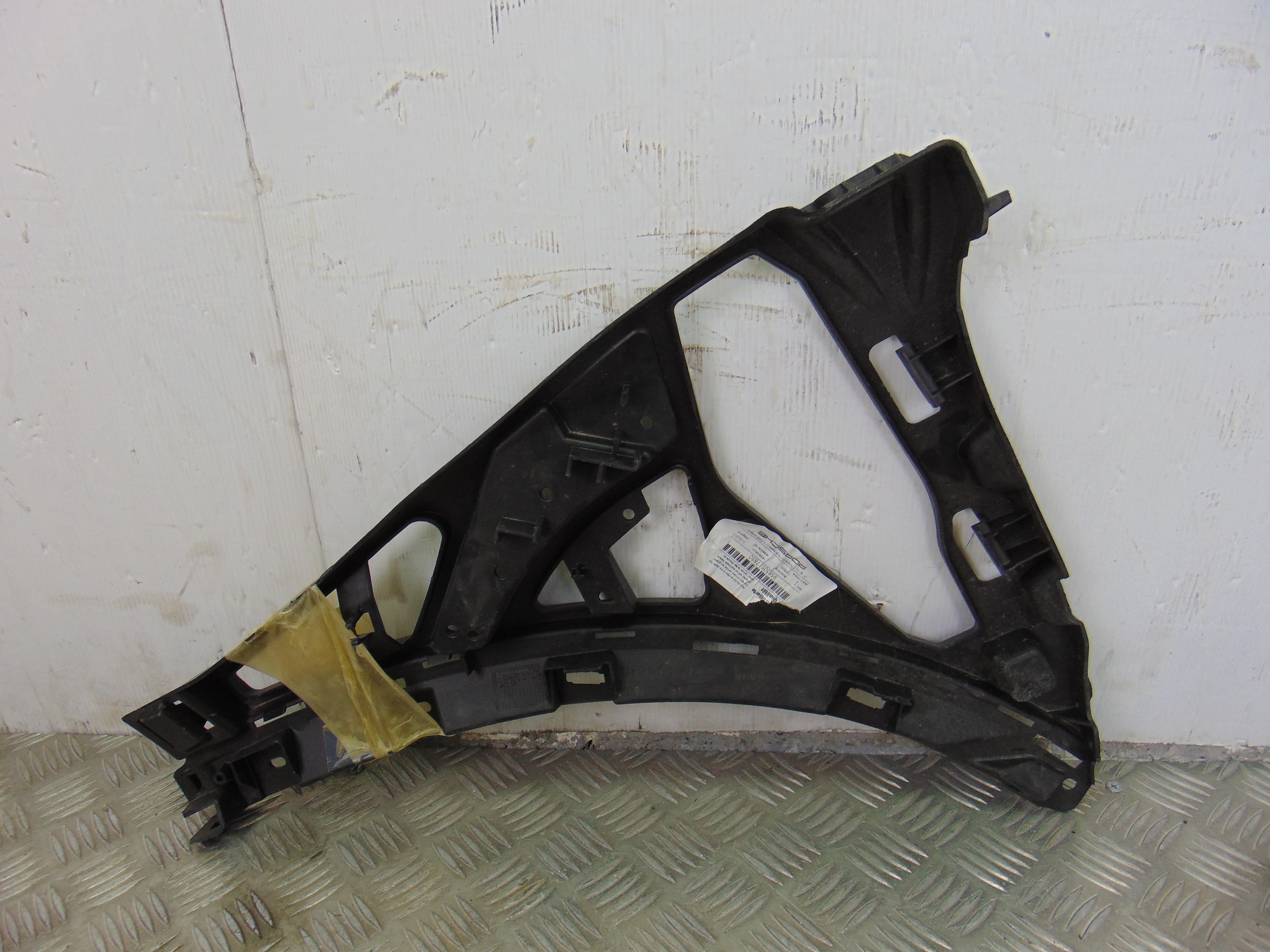 Moldura, 7P5807178BR usado 2