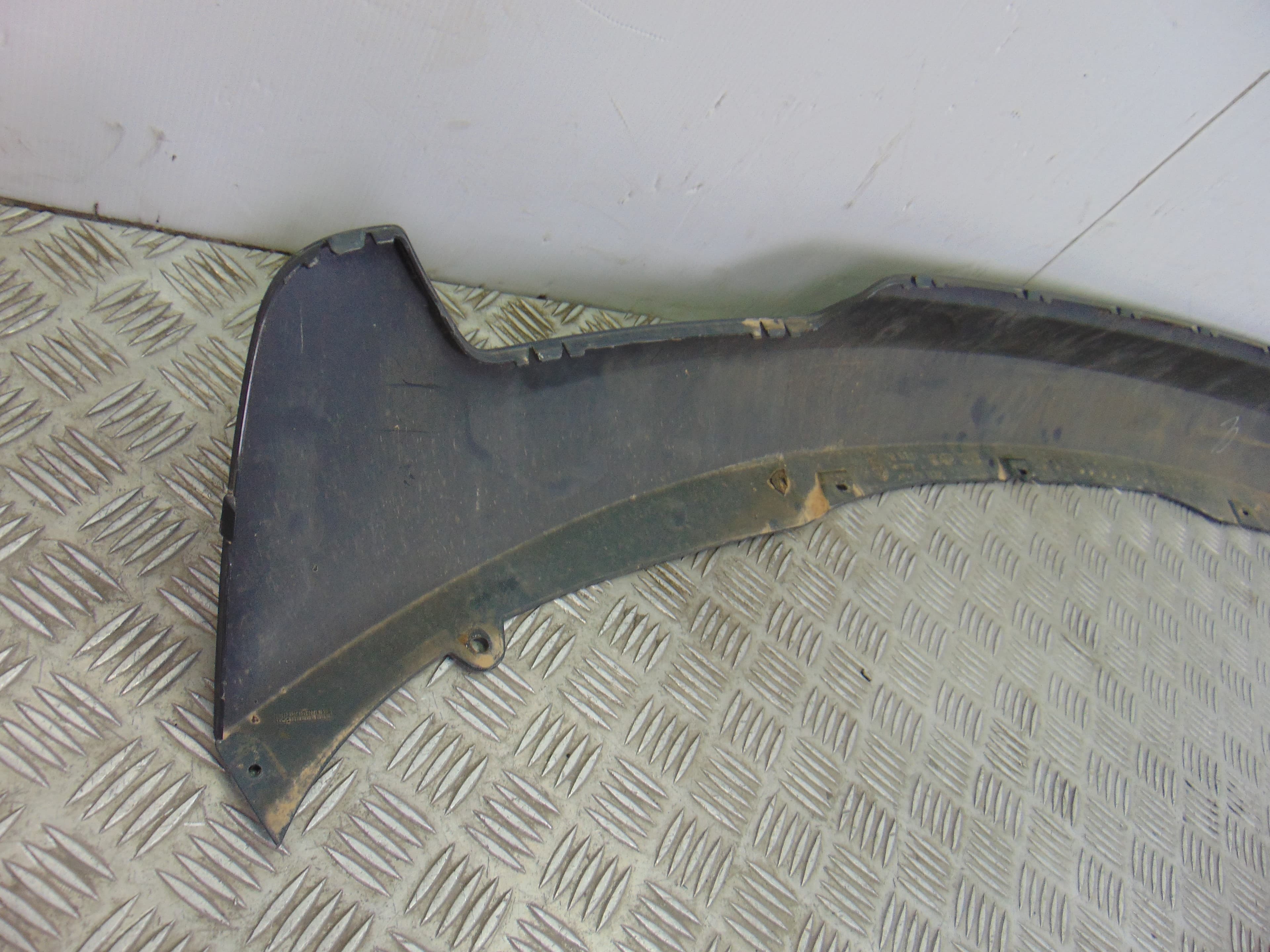 Spoiler paragolpes trasero, 15857711 usado 3