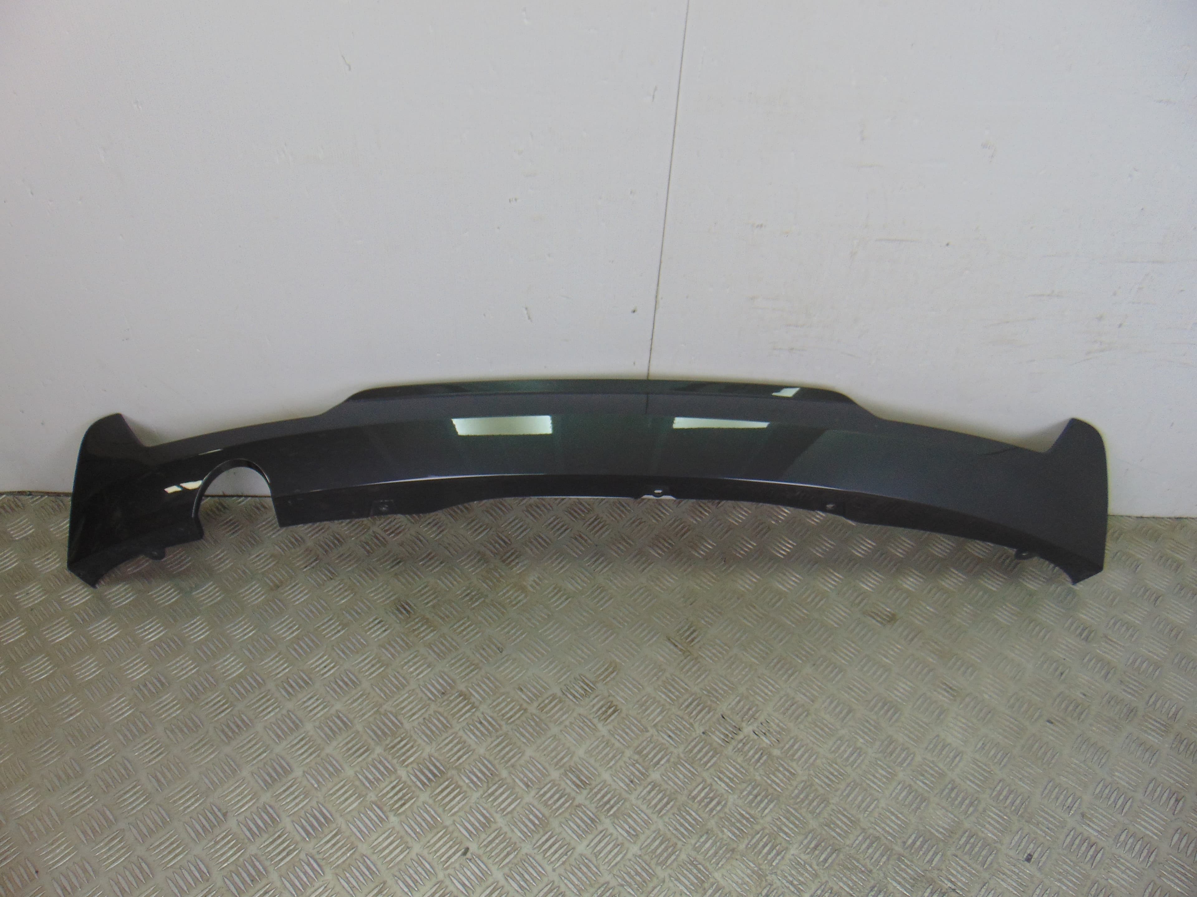 Spoiler paragolpes trasero, 15857711 usado