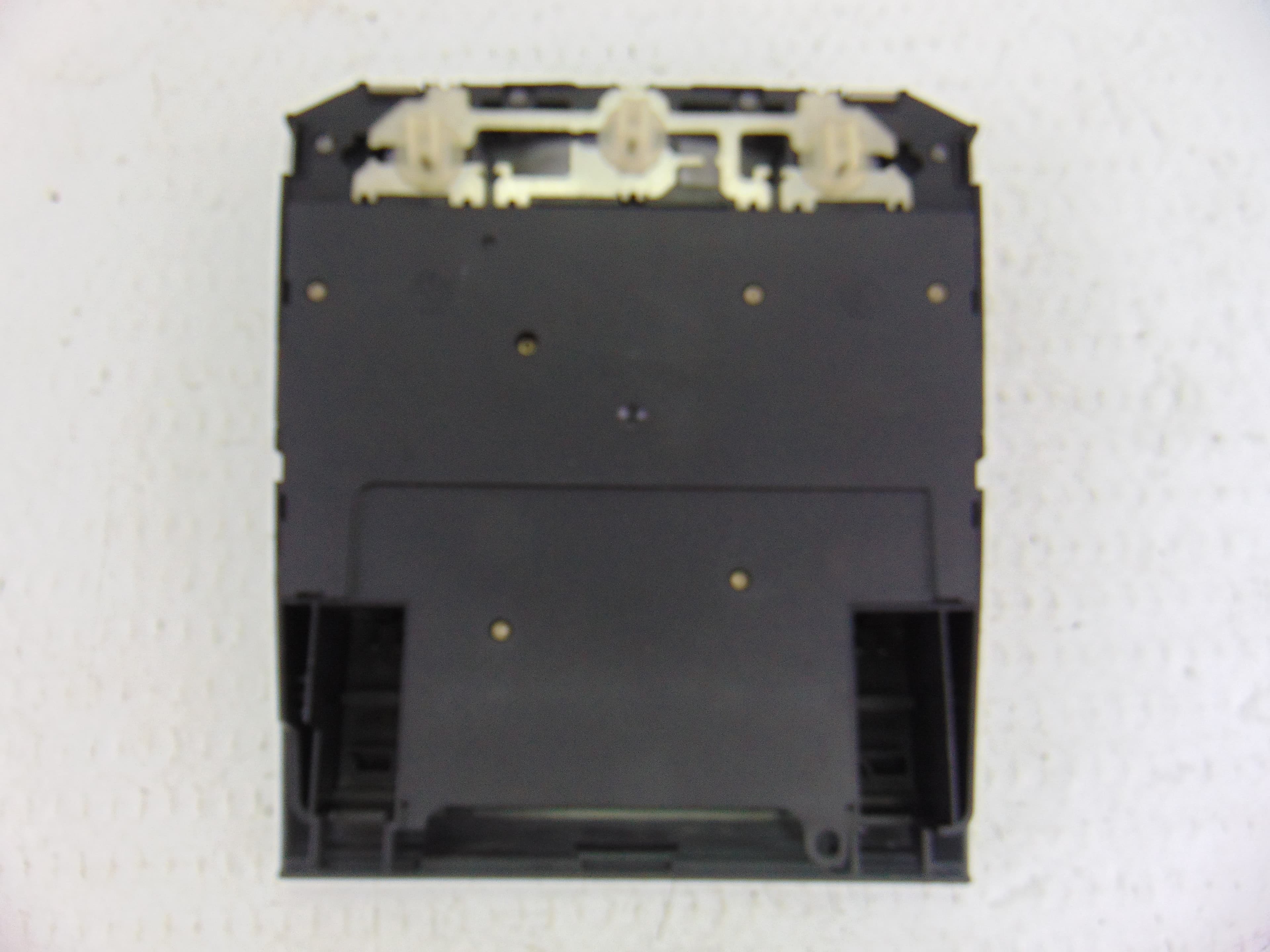 Luz interior, BMW Serie 1 Berlina (E81/E87) 120d 2008, 6961449 usado 5