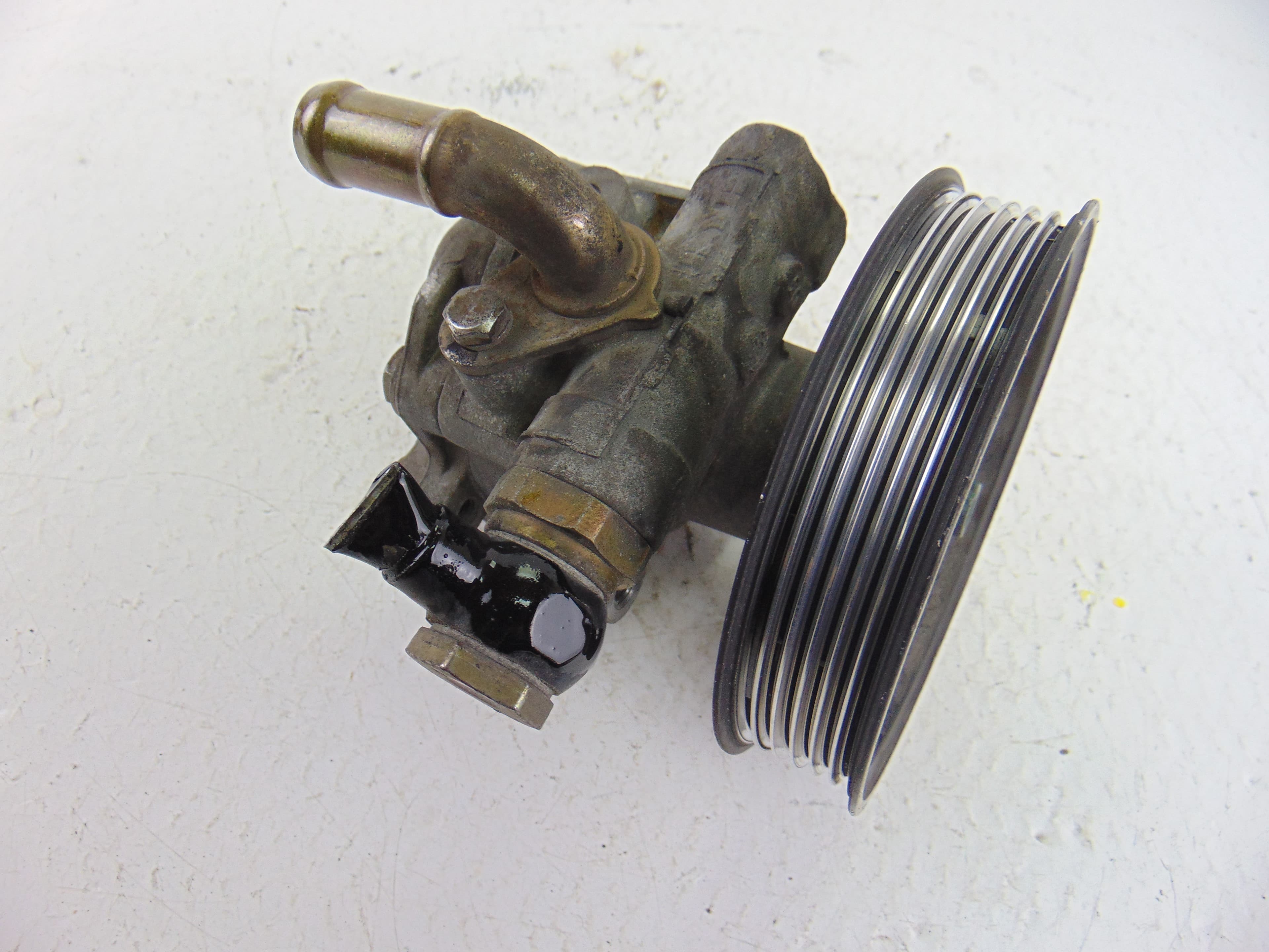 Bomba direccion, Seat Leon (1M1) Signo 2003, 1J0422154A usado 4