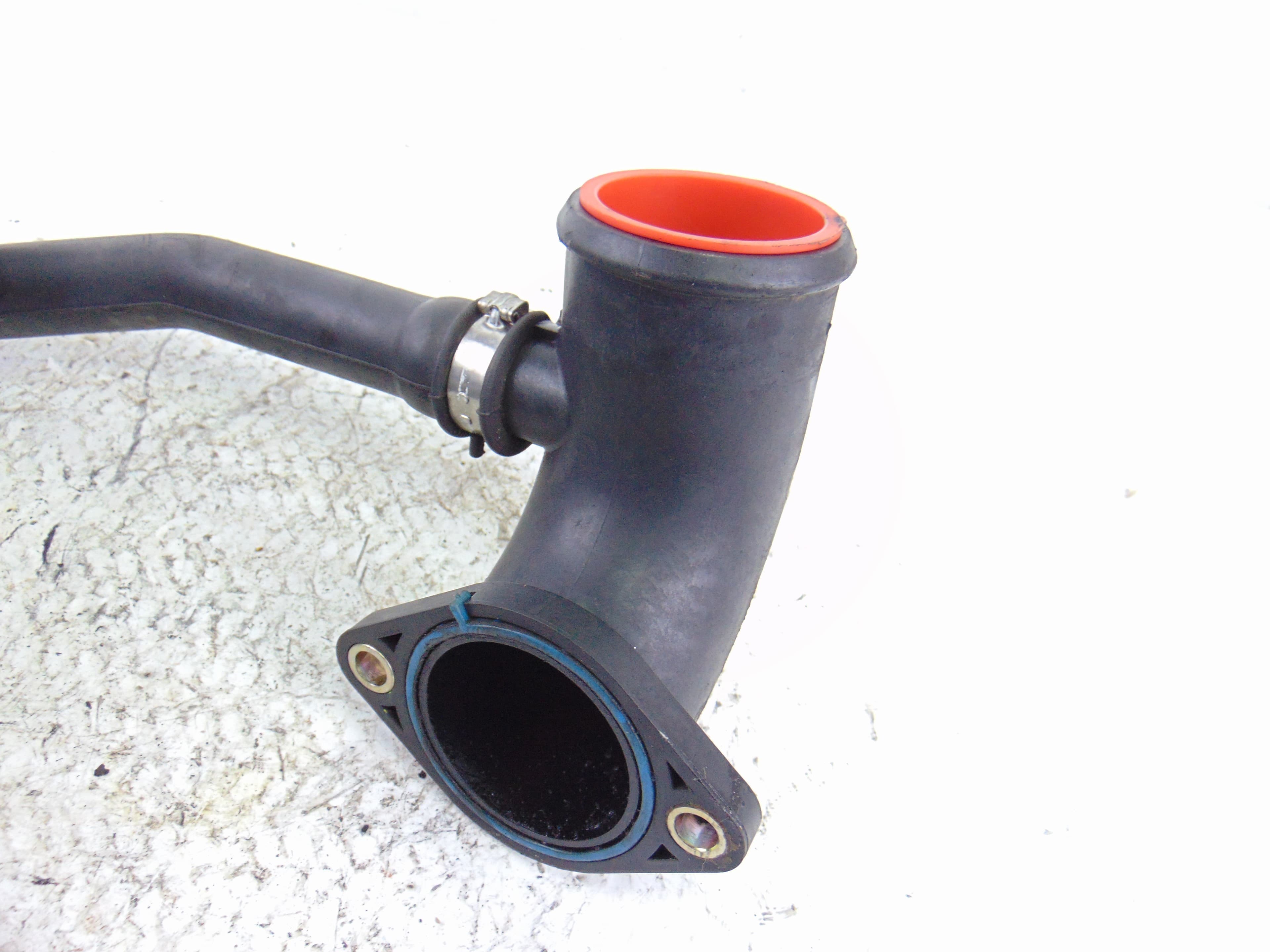 Tubo, YC10-6K686-AC usado 4