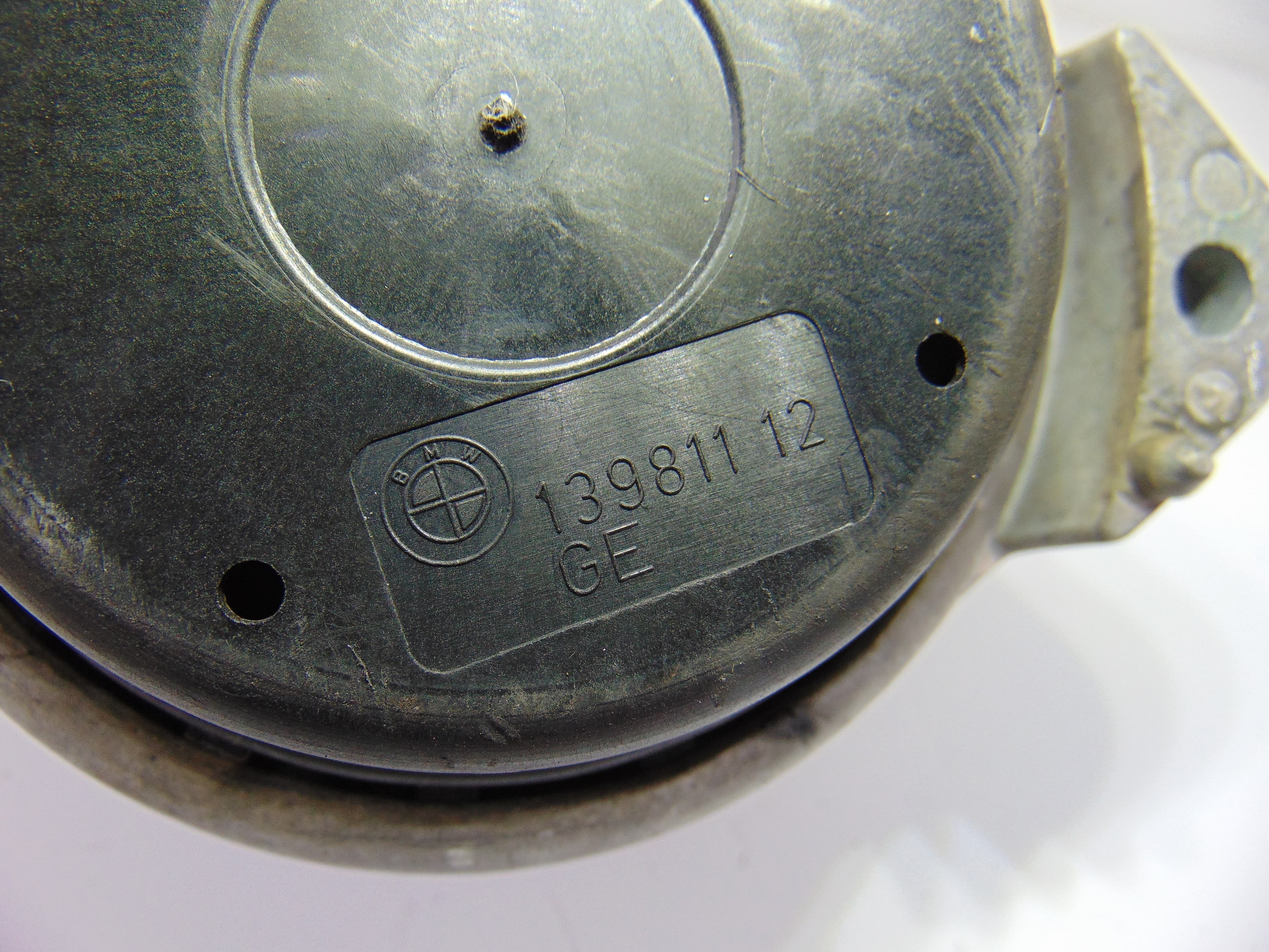 Soporte motor, 13981112 usado 4