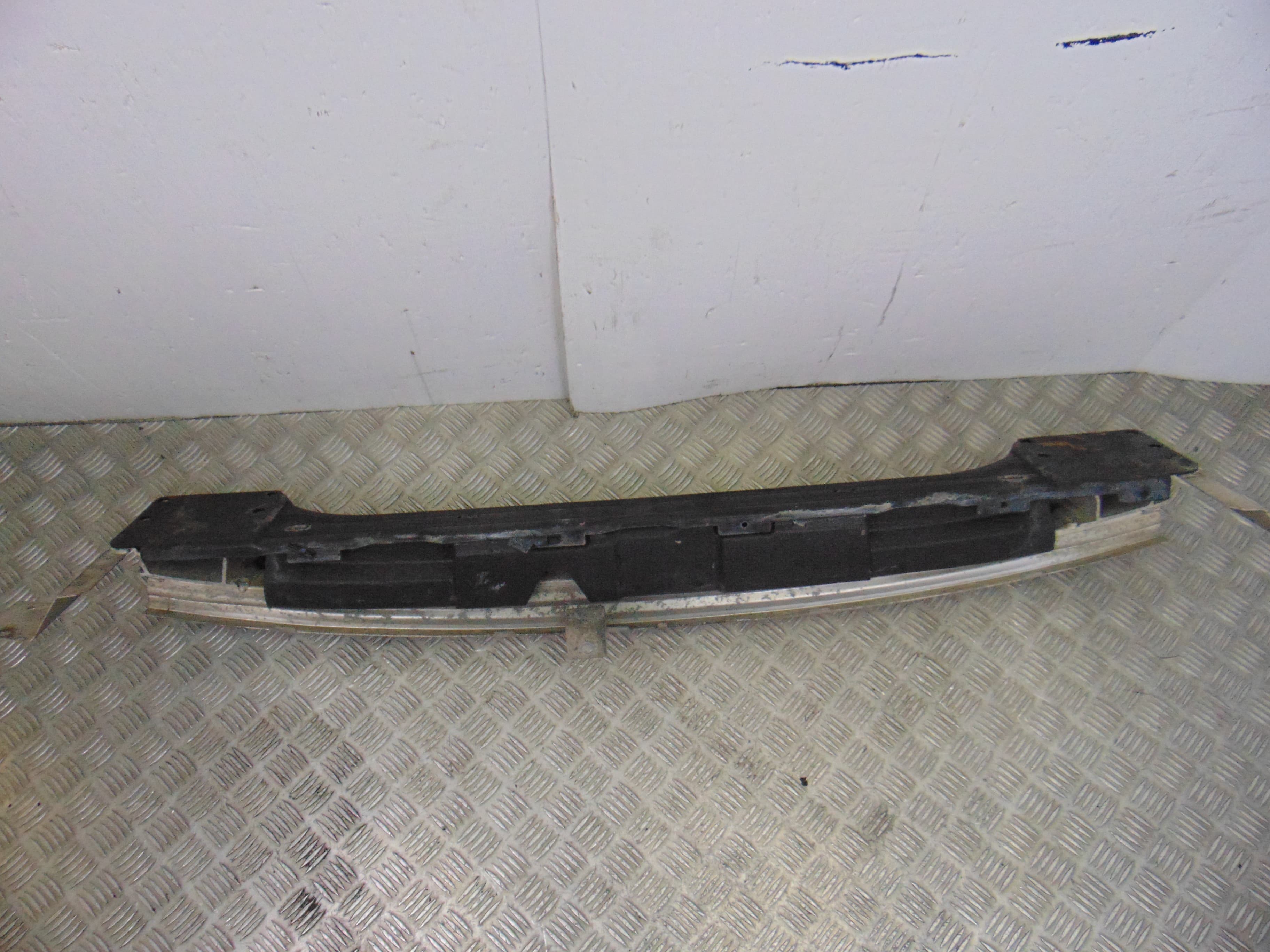 Refuerzo paragolpes trasero, Mini Mini (R50,R53) One 2001 usado 2