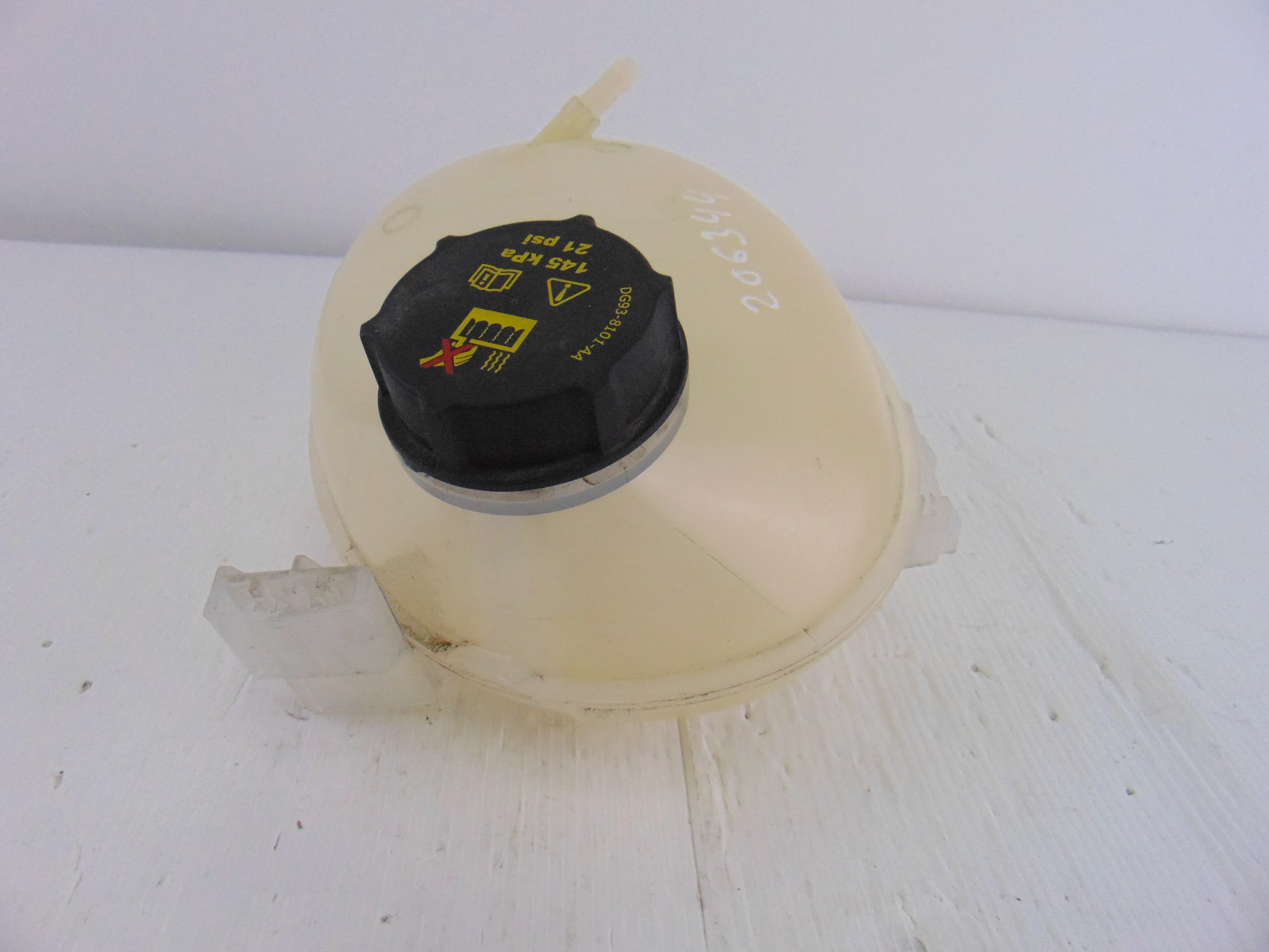 Deposito expansion, Ford Puma Hybrid ST-Line 2021, GN118A080AA usado